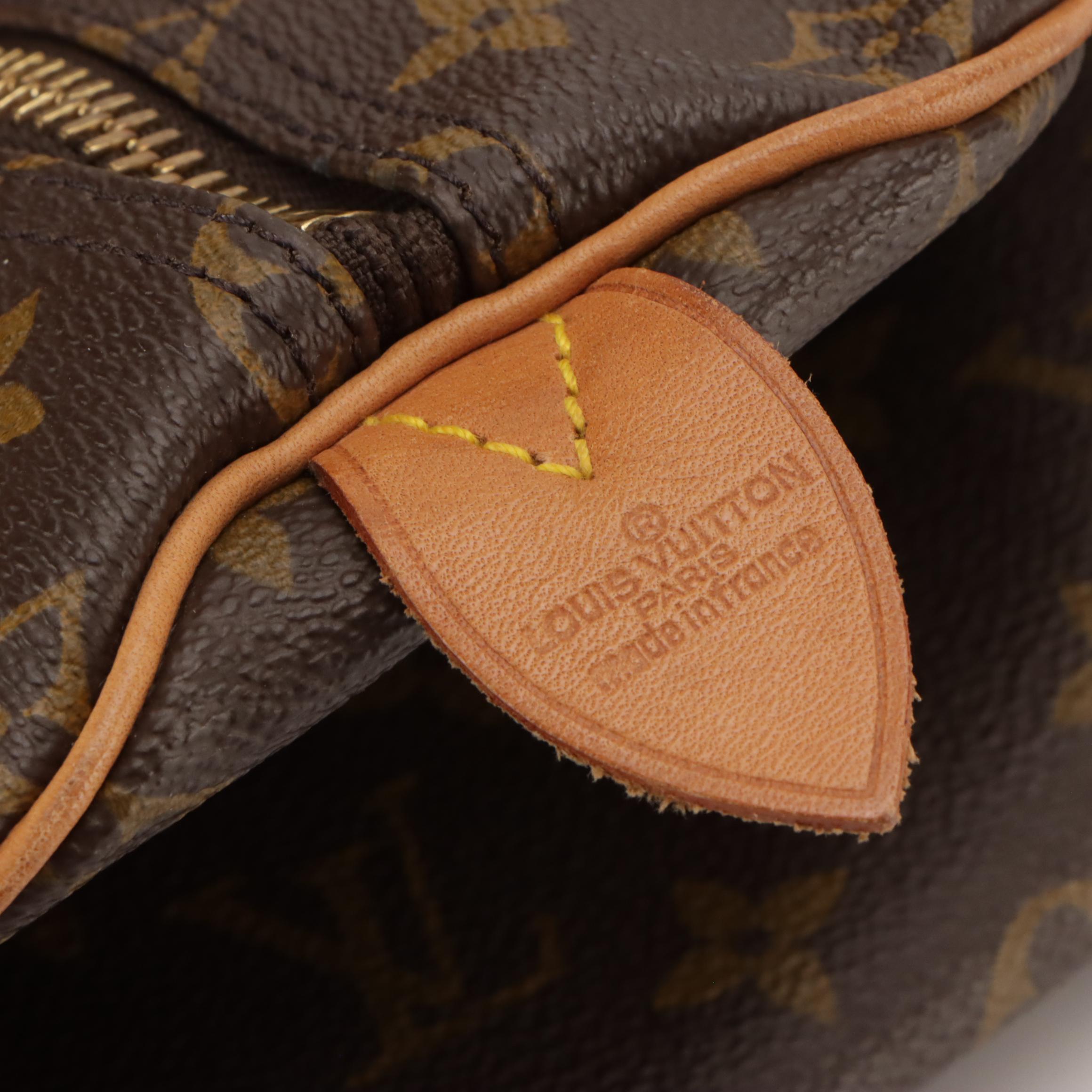 Louis Vuitton Keepall 55 in Monogram Canvas and Vachetta Leather