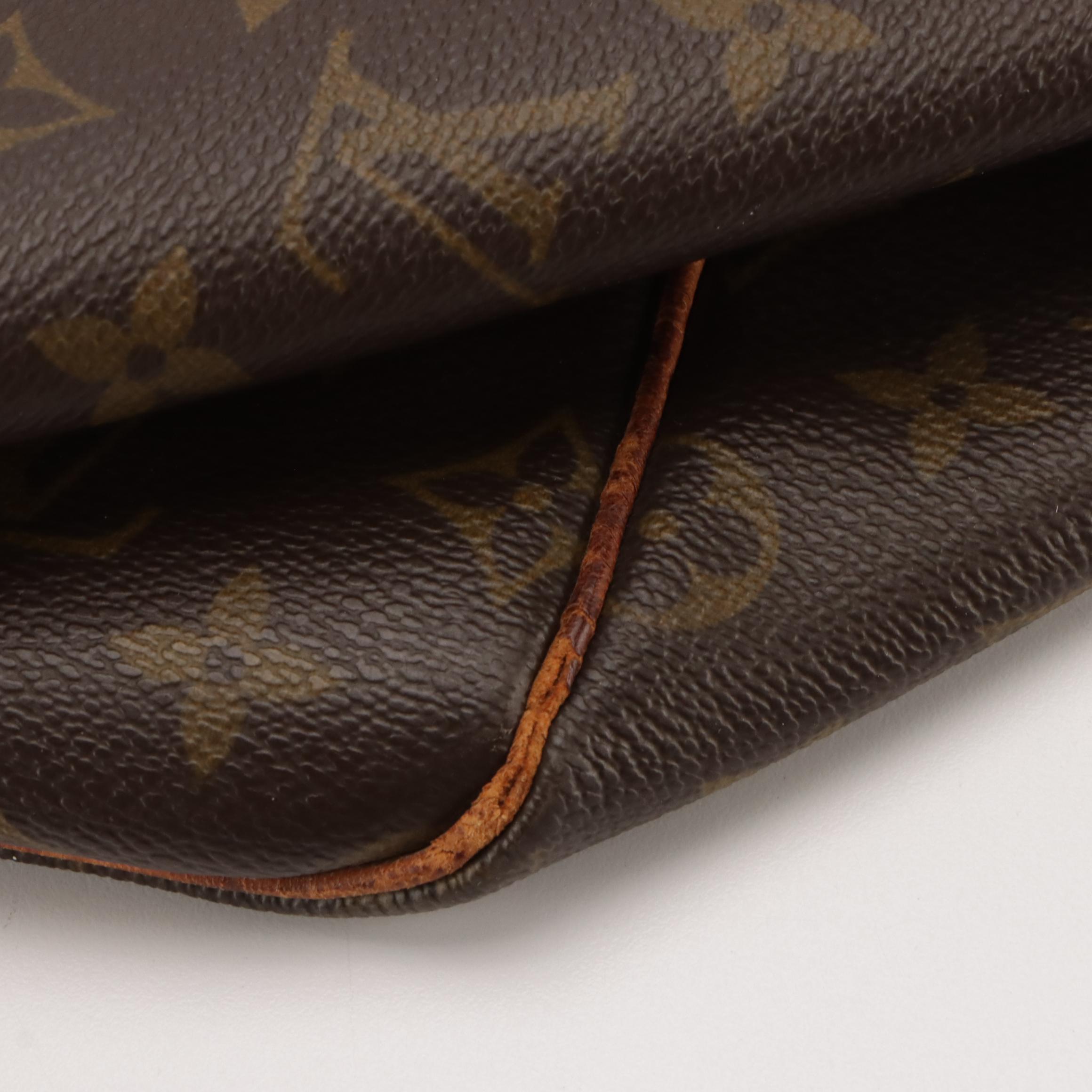 Louis Vuitton Keepall 55 in Monogram Canvas and Vachetta Leather