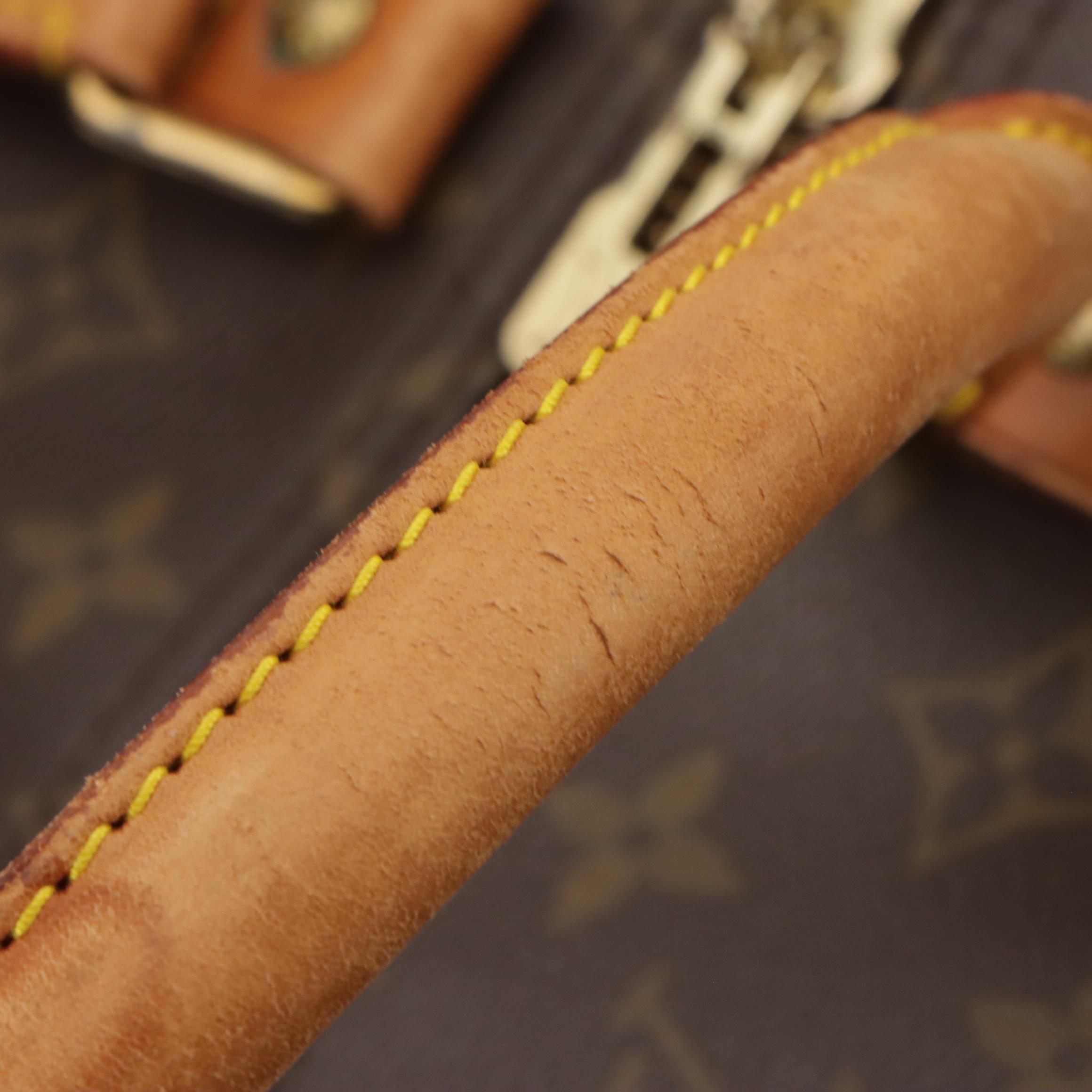 Louis Vuitton Keepall 55 in Monogram Canvas and Vachetta Leather