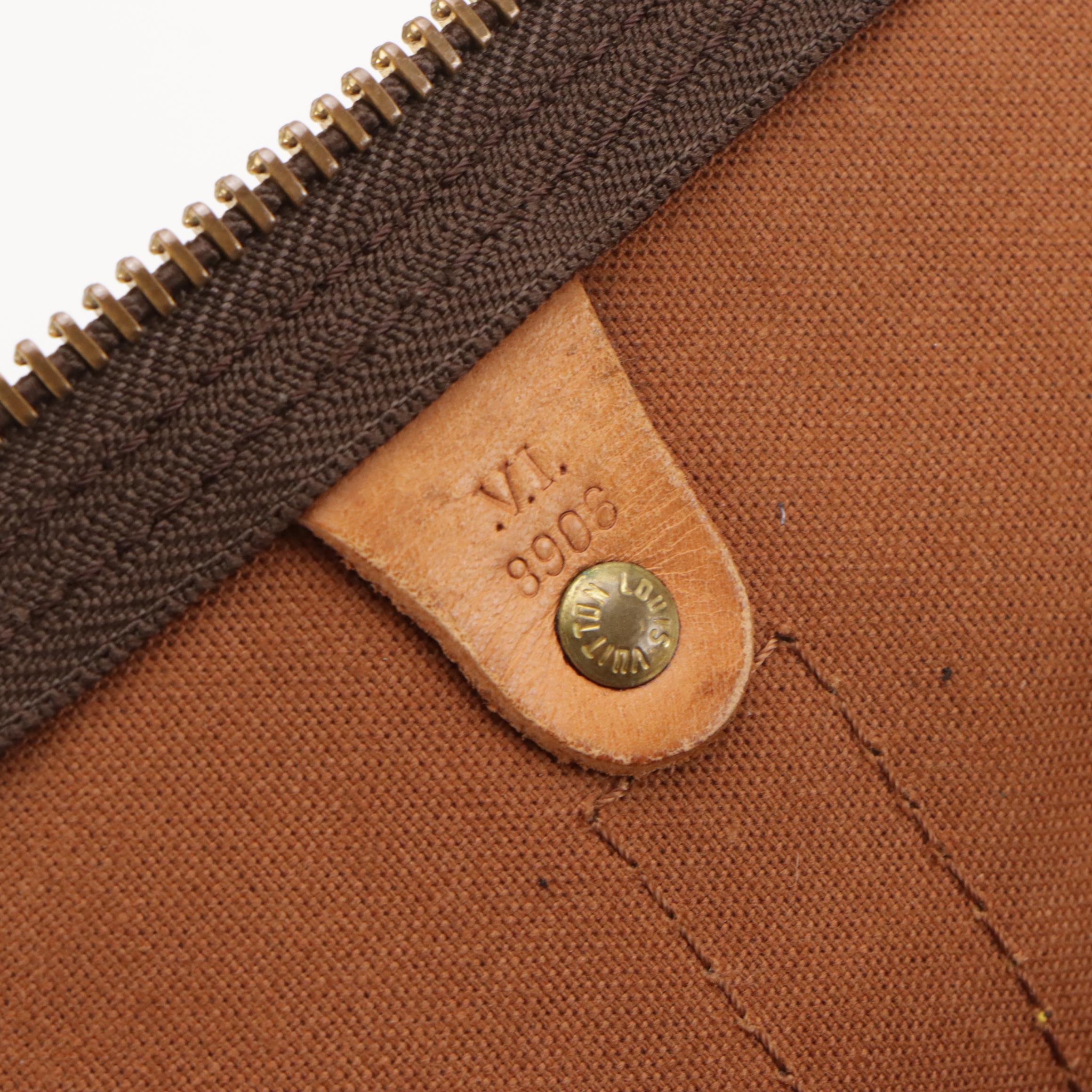 Louis Vuitton Keepall 55 Bandoulière in Monogram Canvas and Vachetta Leather