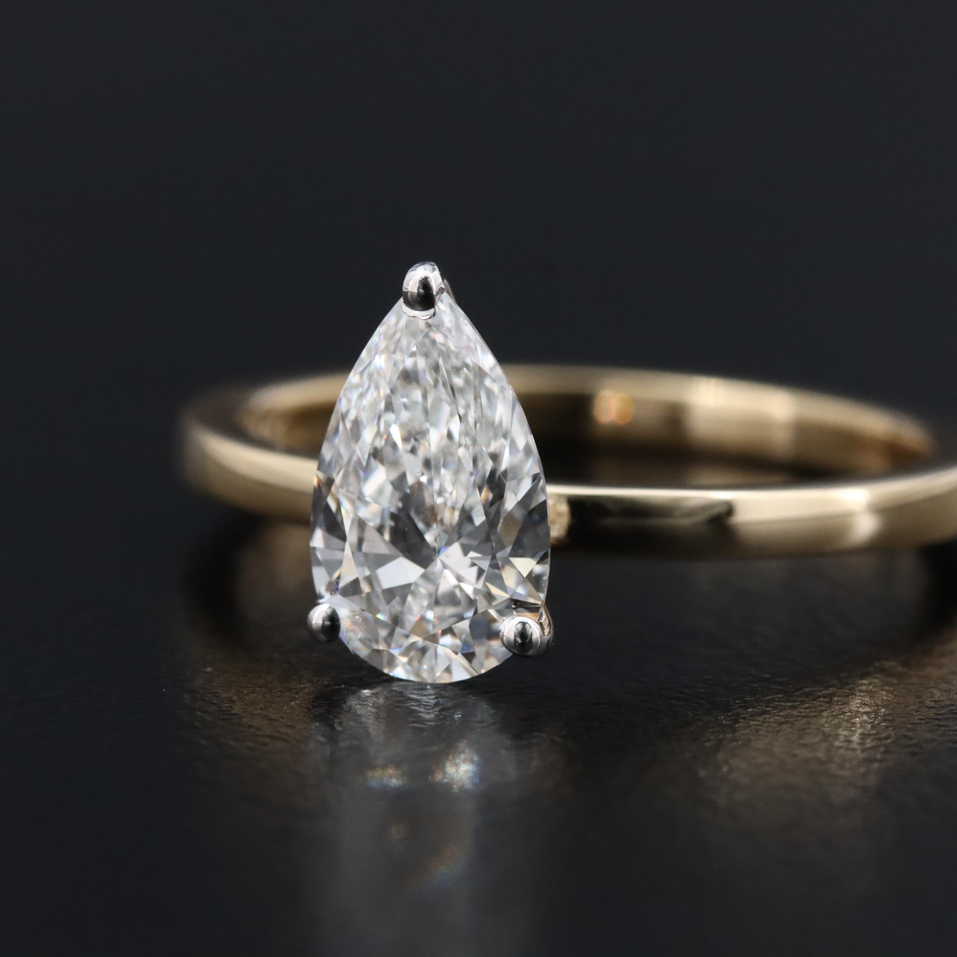 14K 1.00 CT Lab Grown Diamond Solitaire Ring with IGI Report