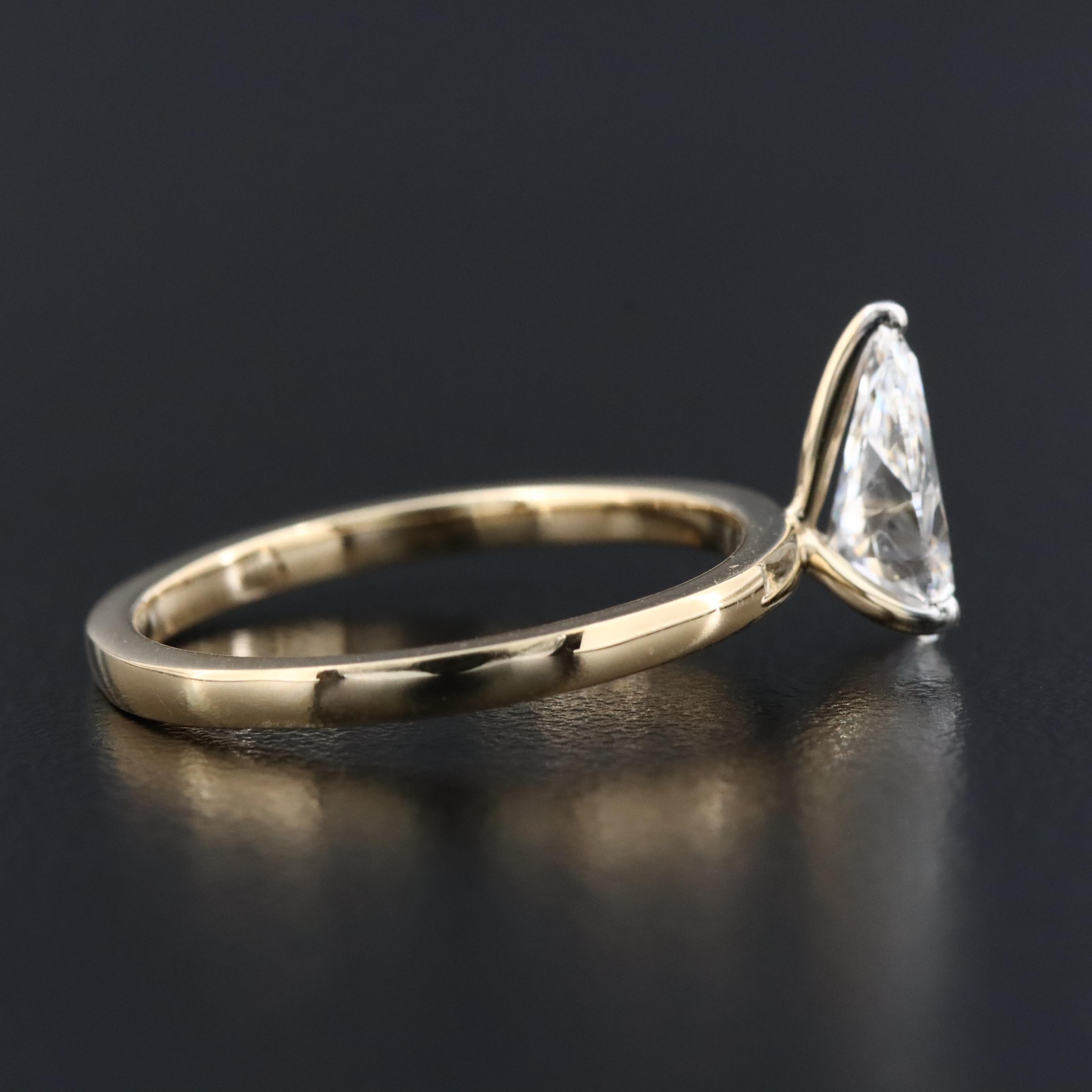 14K 1.00 CT Lab Grown Diamond Solitaire Ring with IGI Report