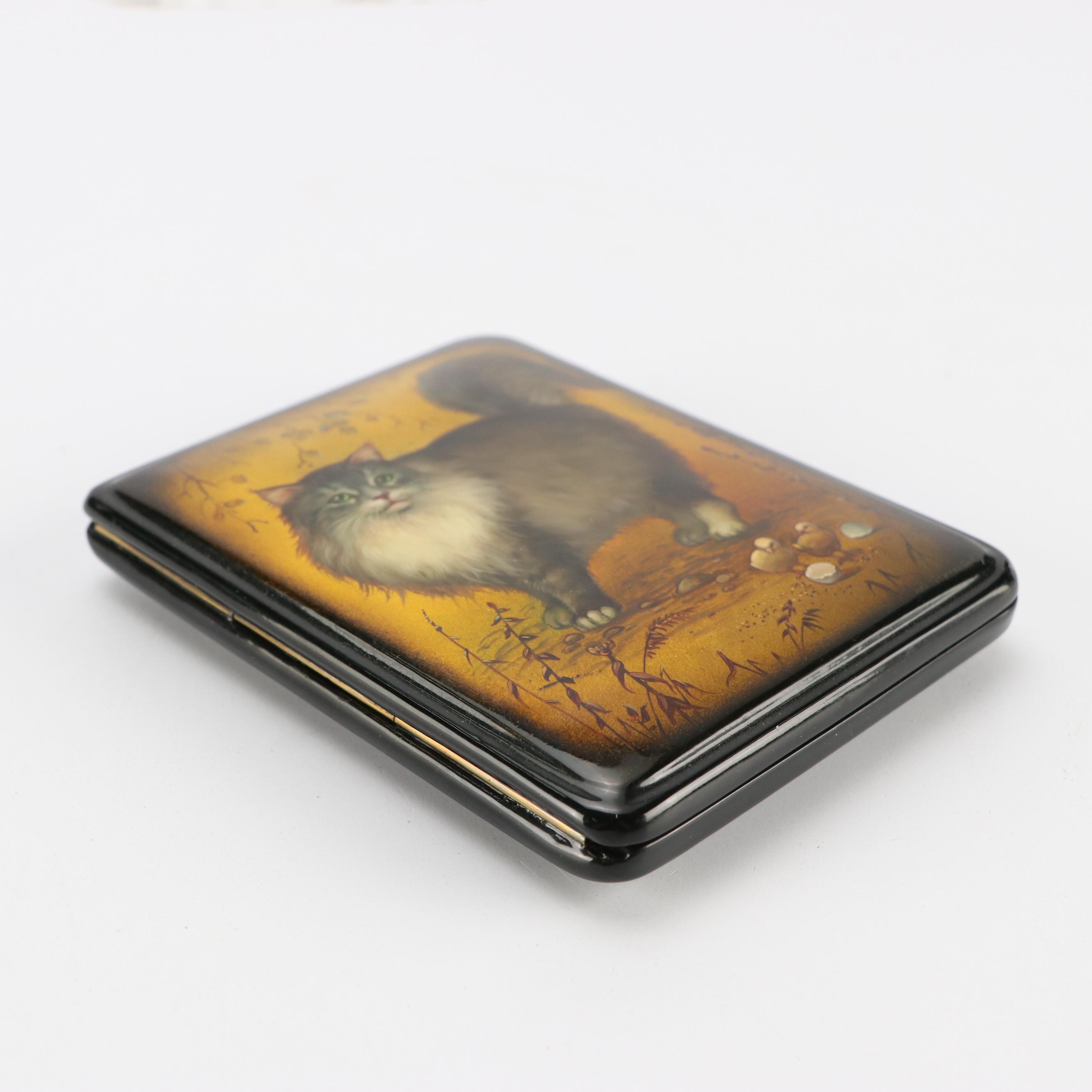 Russian Fedoskino Hand-Painted Cat Portrait Lacquerware Box