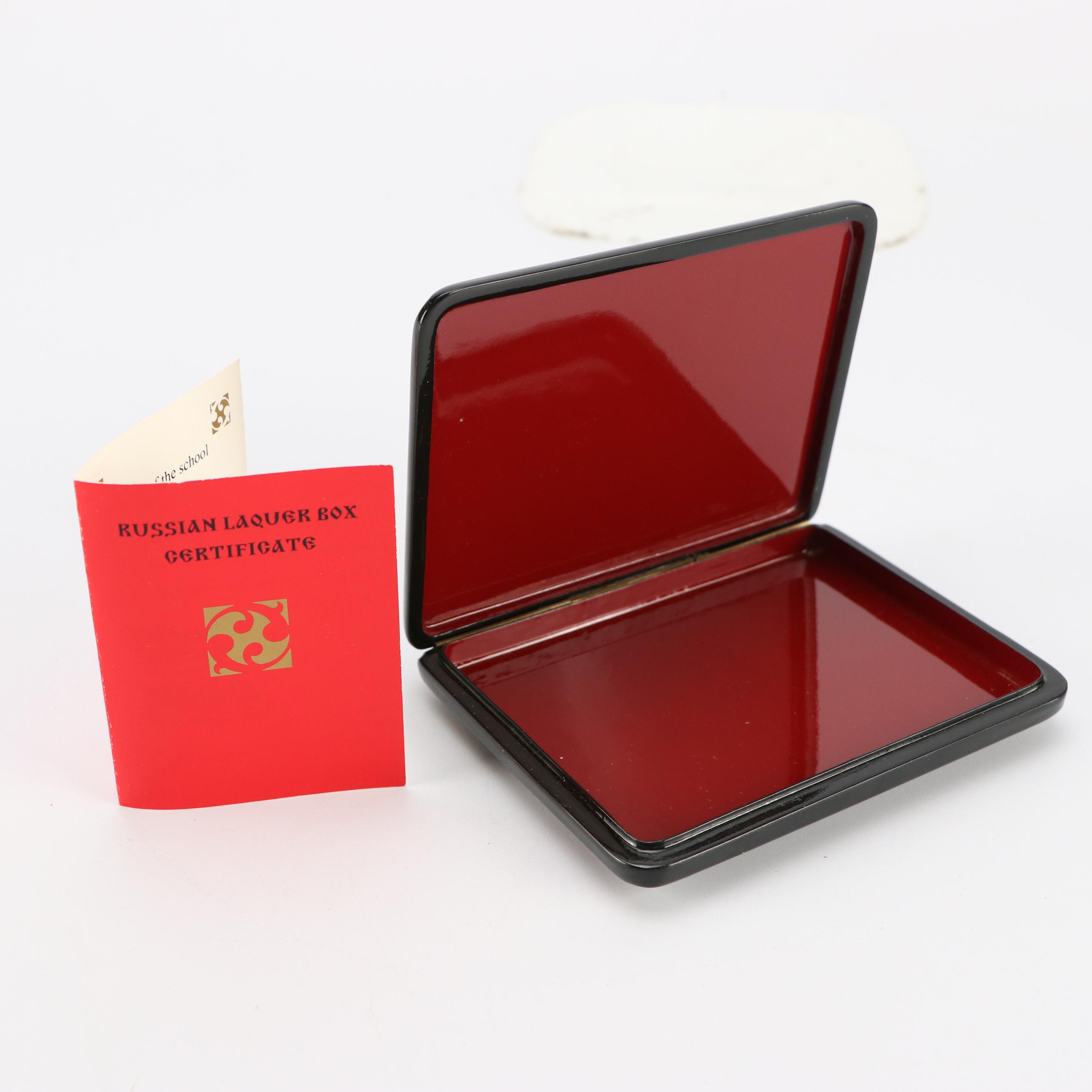 Russian Fedoskino Hand-Painted Cat Portrait Lacquerware Box