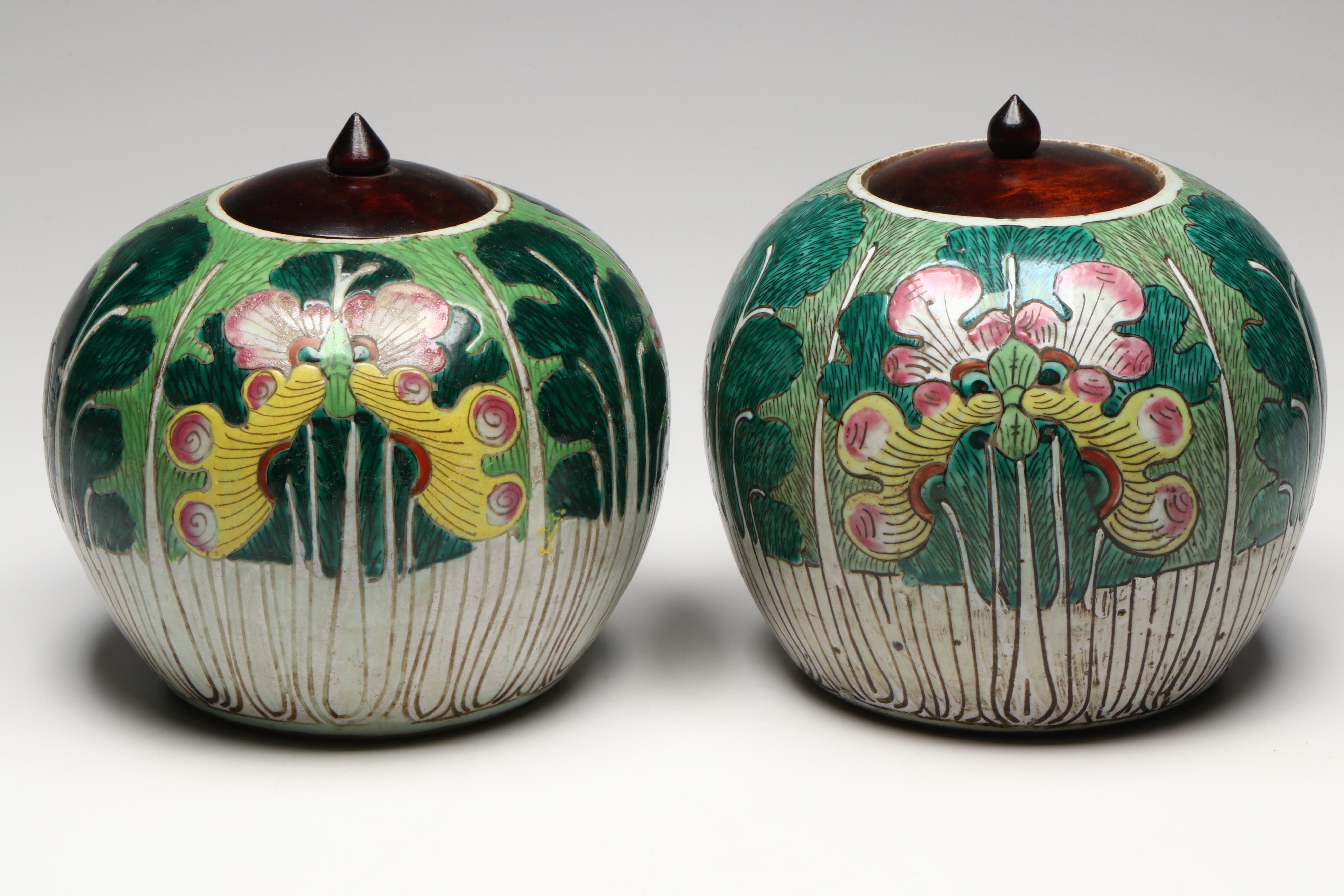 Chinese Butterfly and Cabbage Leaf Porcelain Melon Jars