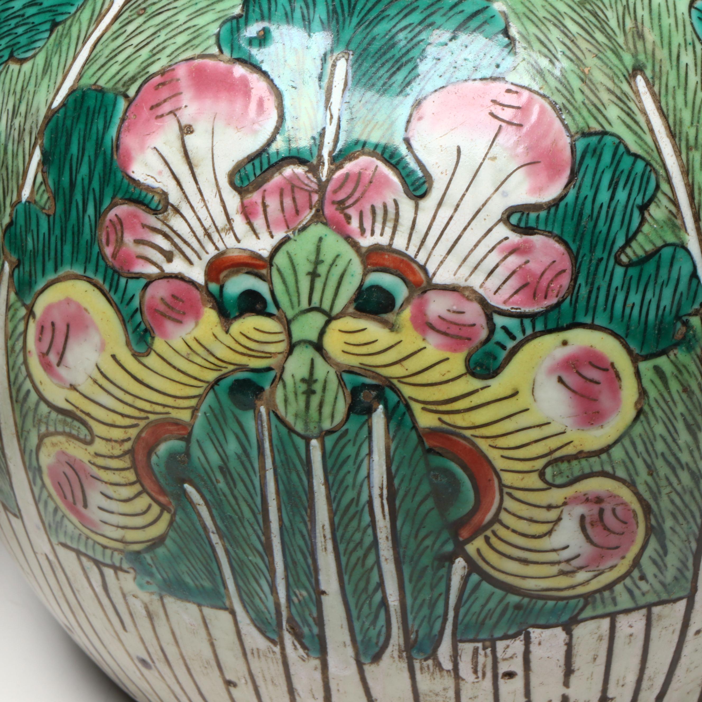 Chinese Butterfly and Cabbage Leaf Porcelain Melon Jars