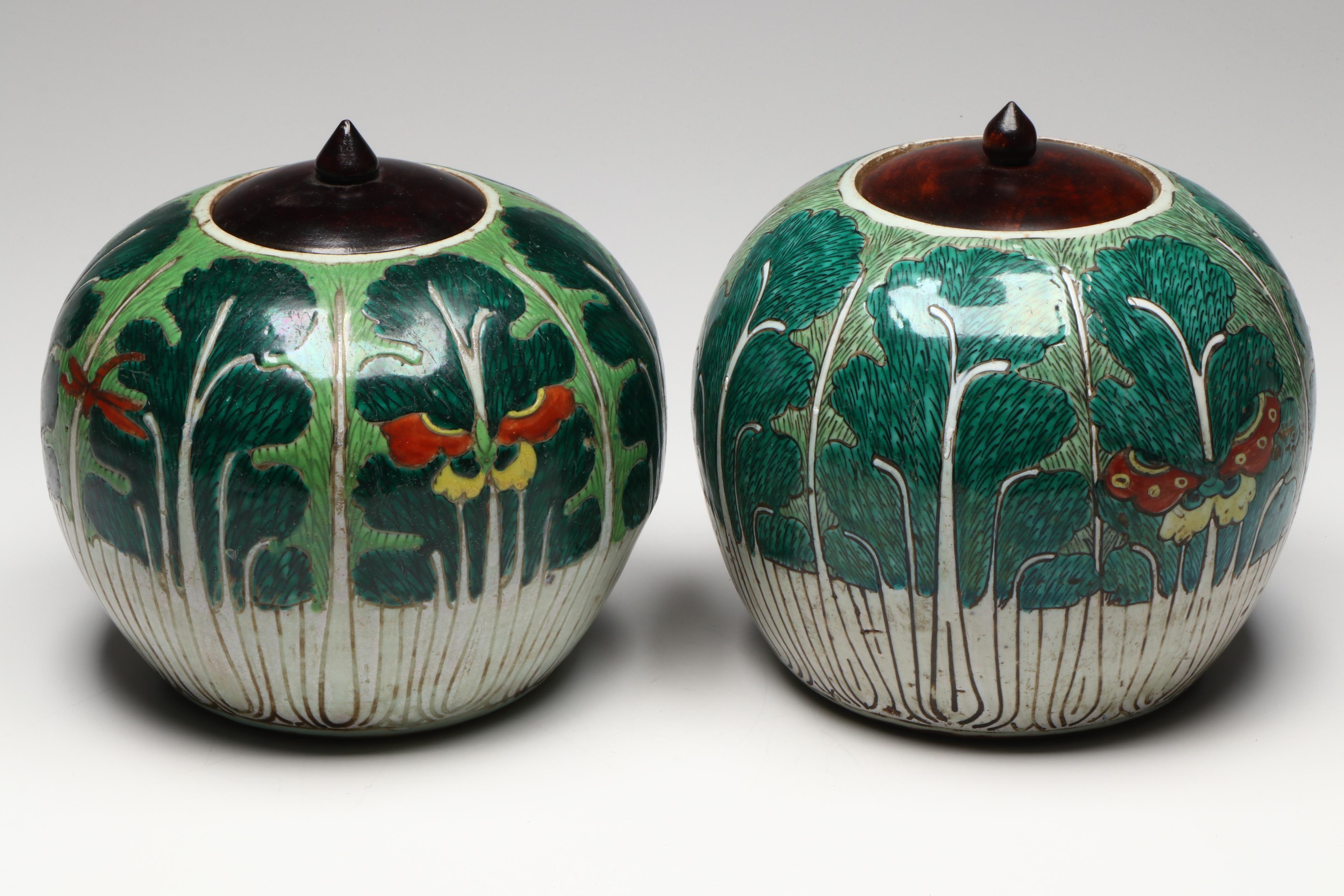 Chinese Butterfly and Cabbage Leaf Porcelain Melon Jars