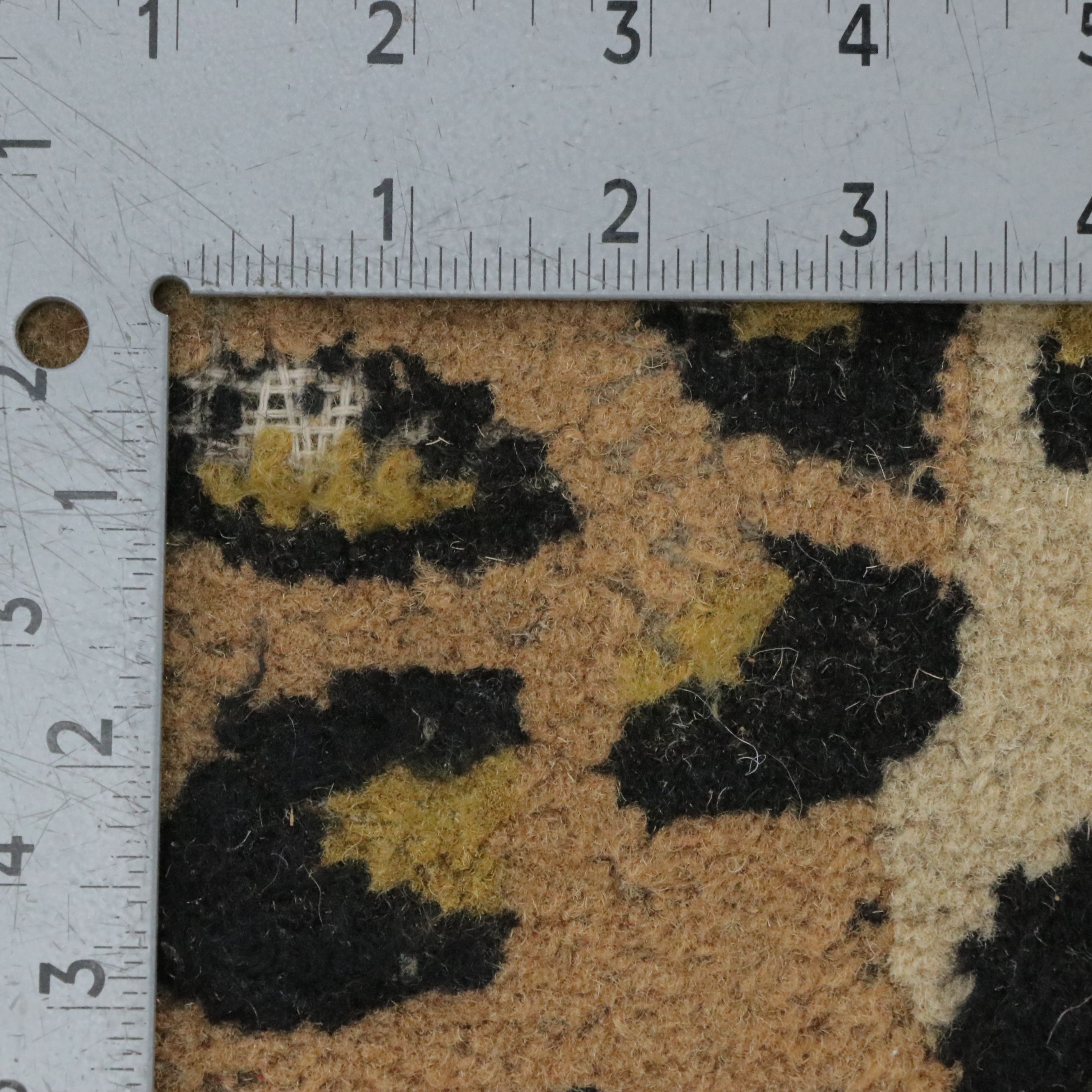 8'1 x 10'3 Hand-Tufted Contemporary Leopard Print Area Rug