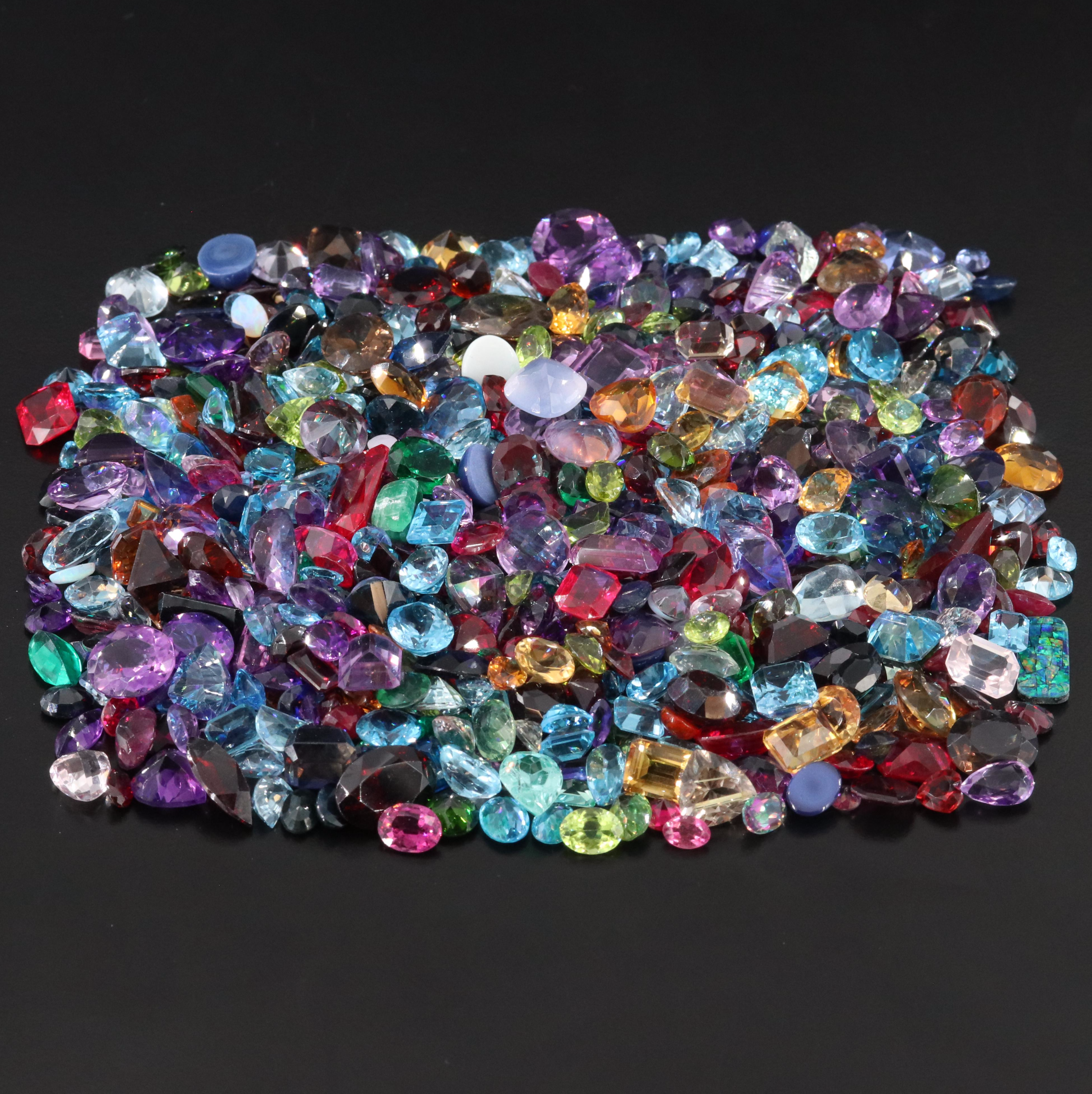 Loose 1,240.00 CTW Gemstone Lot Including Chalcedony, Amethyst and Peridot