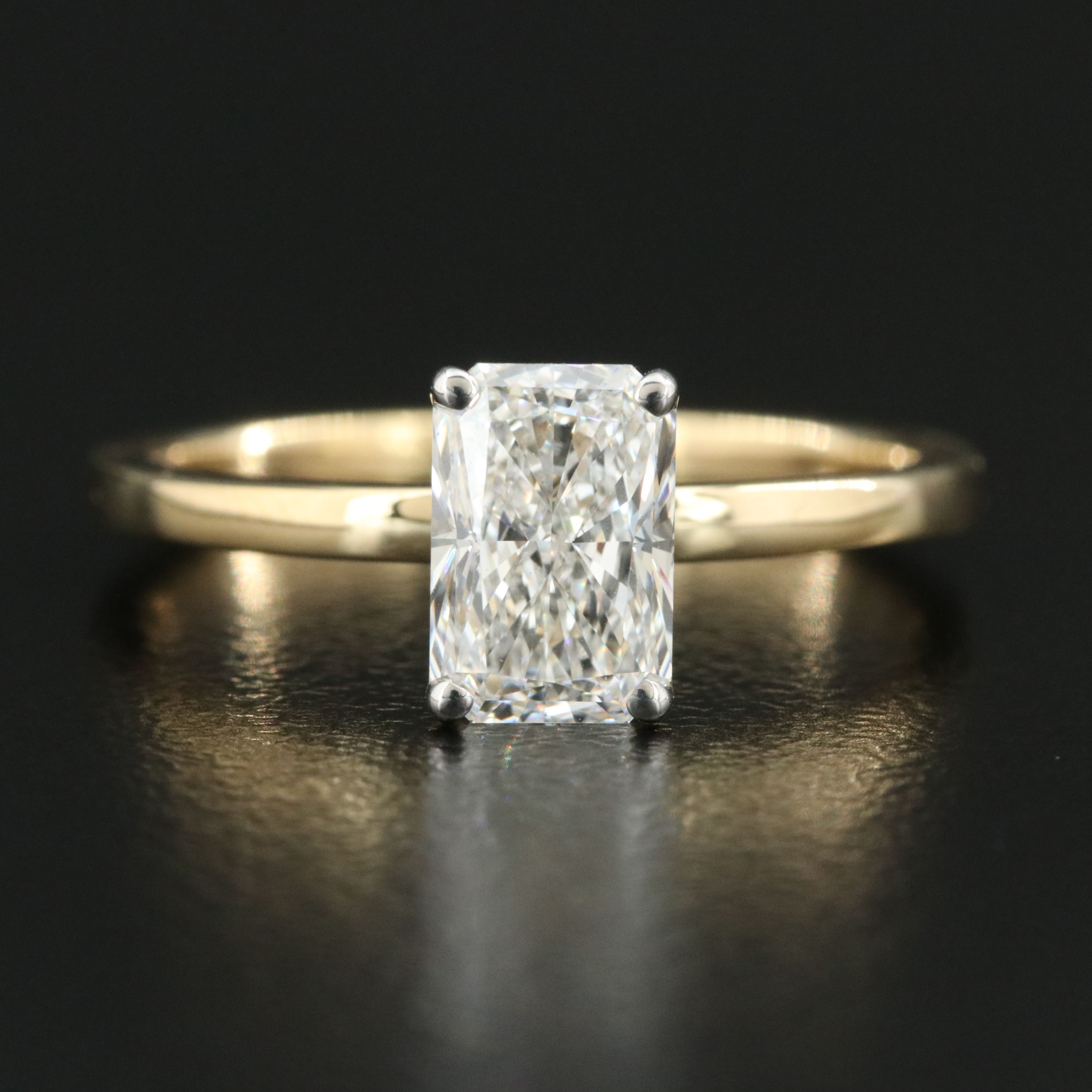 14K 1.13 CT Lab Grown Diamond Solitaire Ring with IGI Report