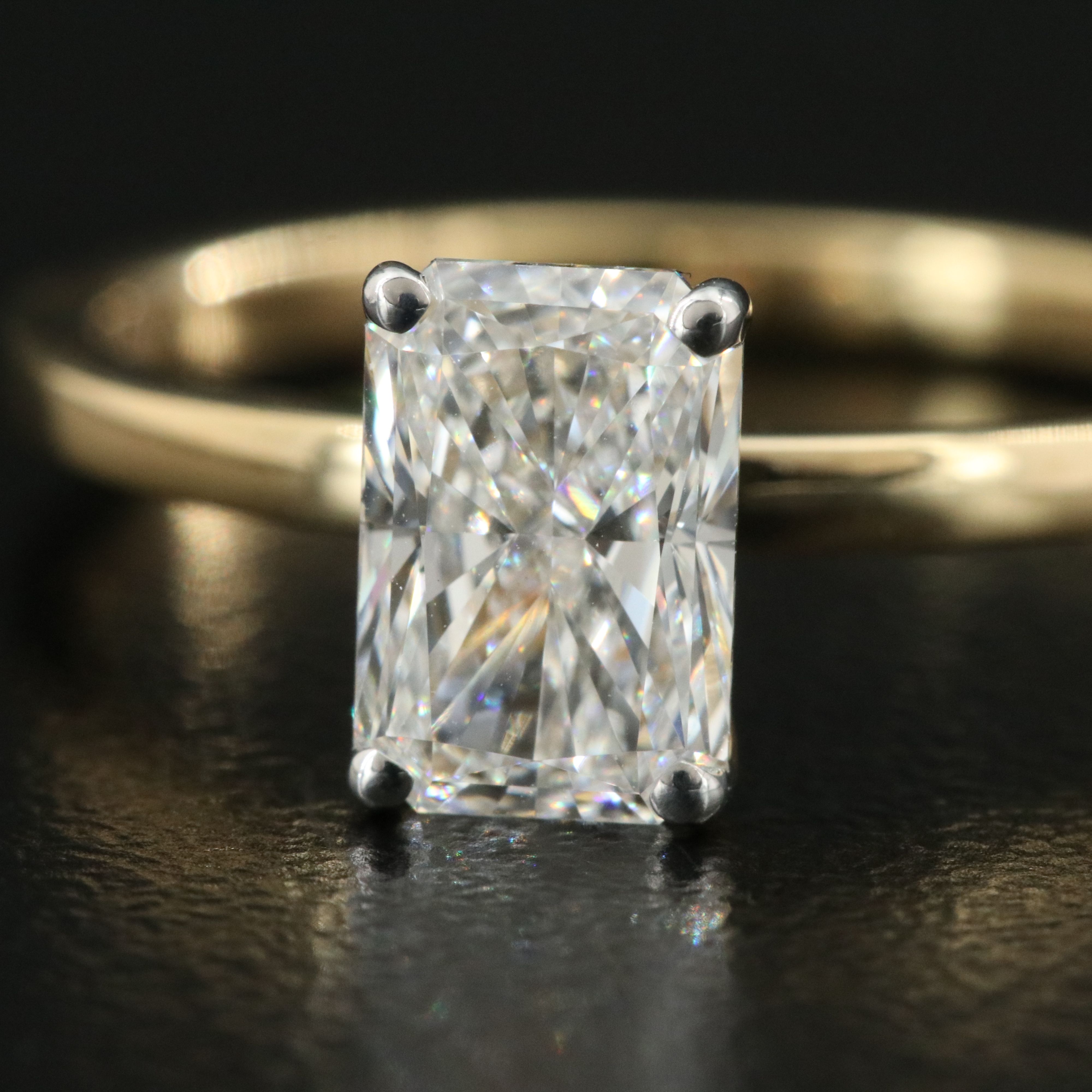 14K 1.13 CT Lab Grown Diamond Solitaire Ring with IGI Report