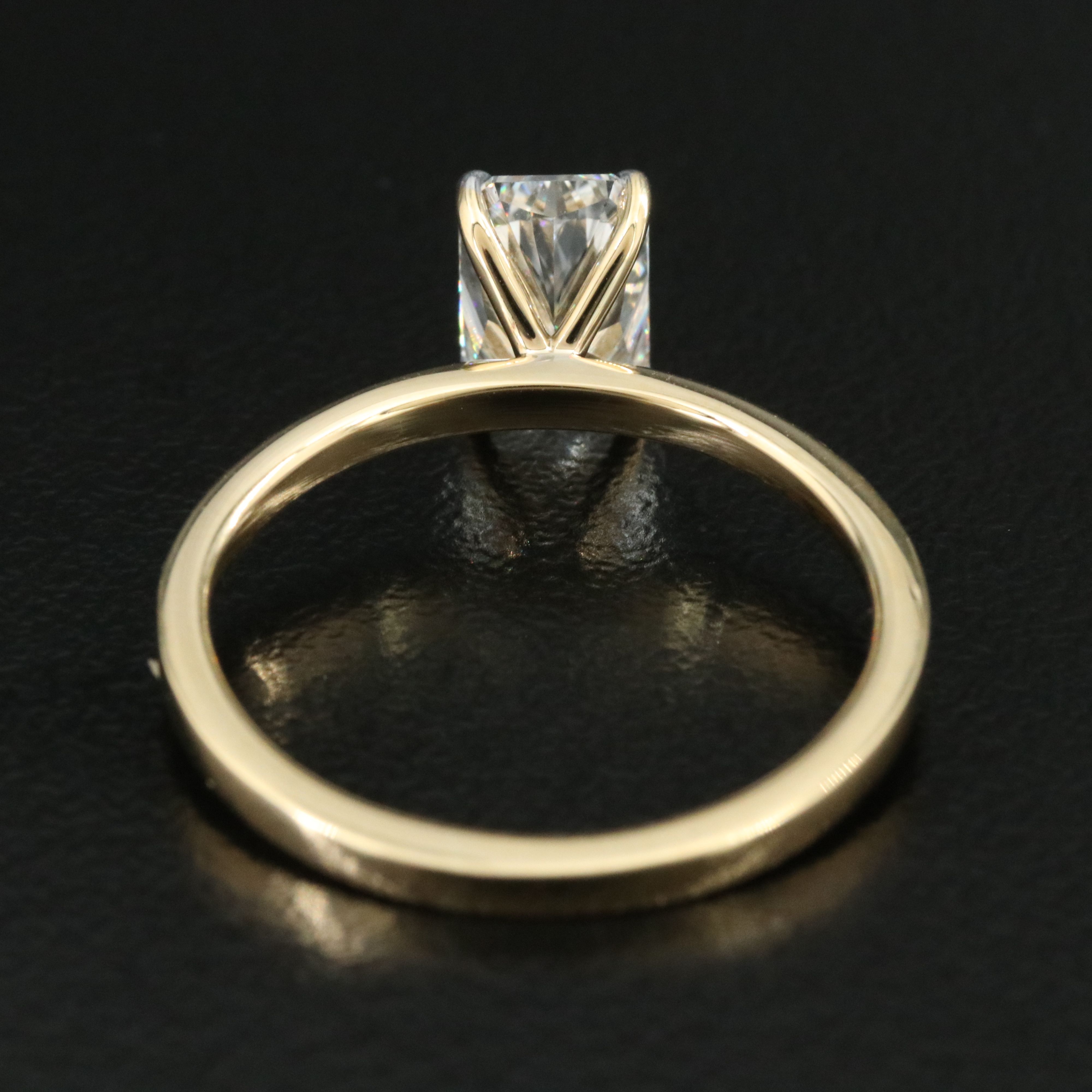 14K 1.13 CT Lab Grown Diamond Solitaire Ring with IGI Report