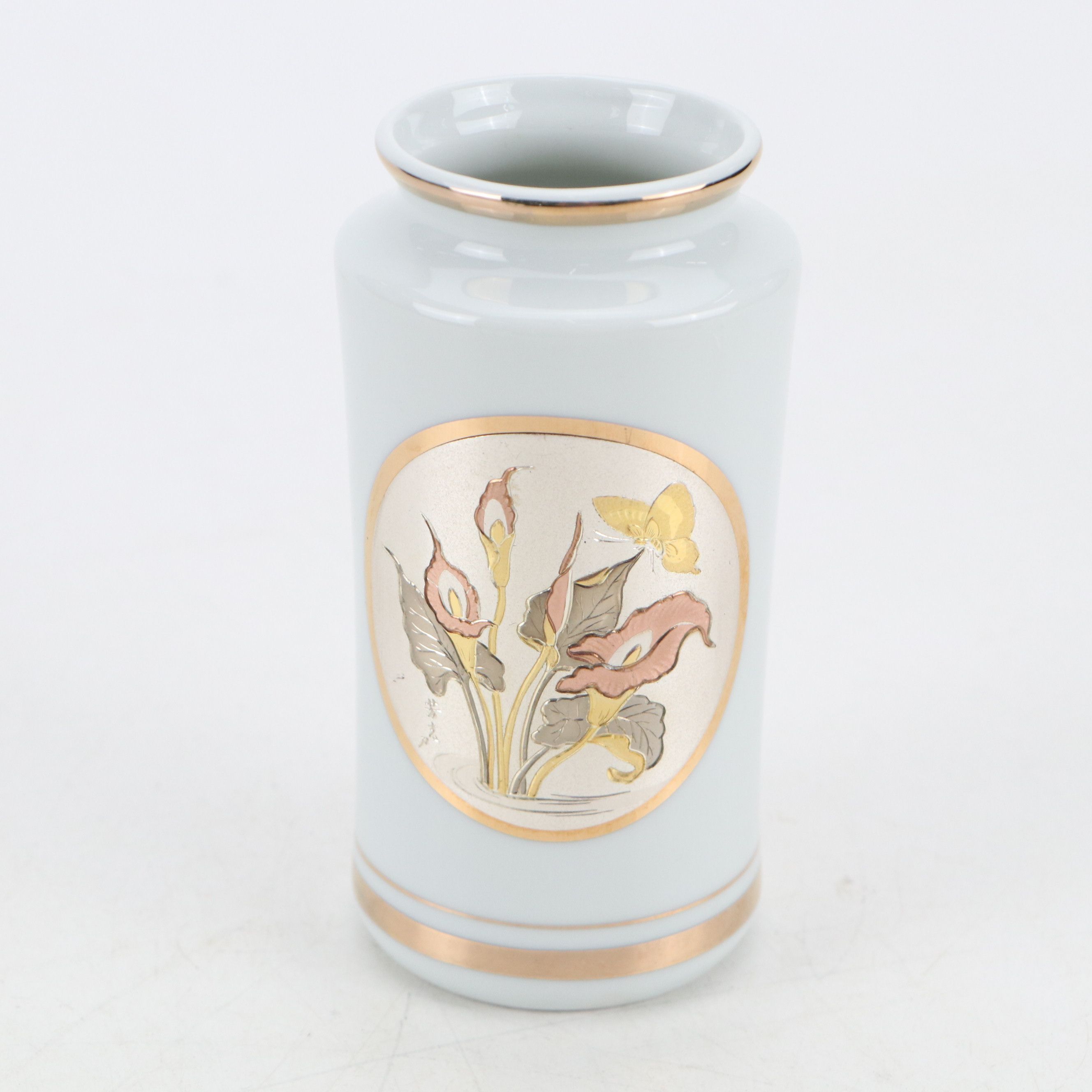 Japanese Chokin Vase with Royal Tara Bowl and Other Tableware and Décor