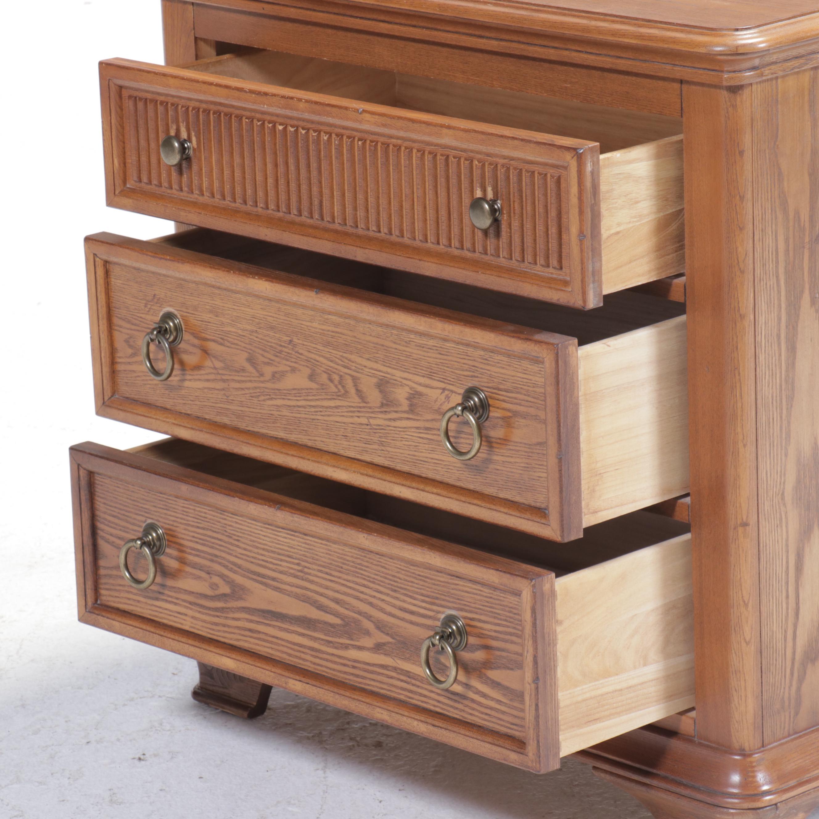 Georgian Style Oak Dresser with Mirror