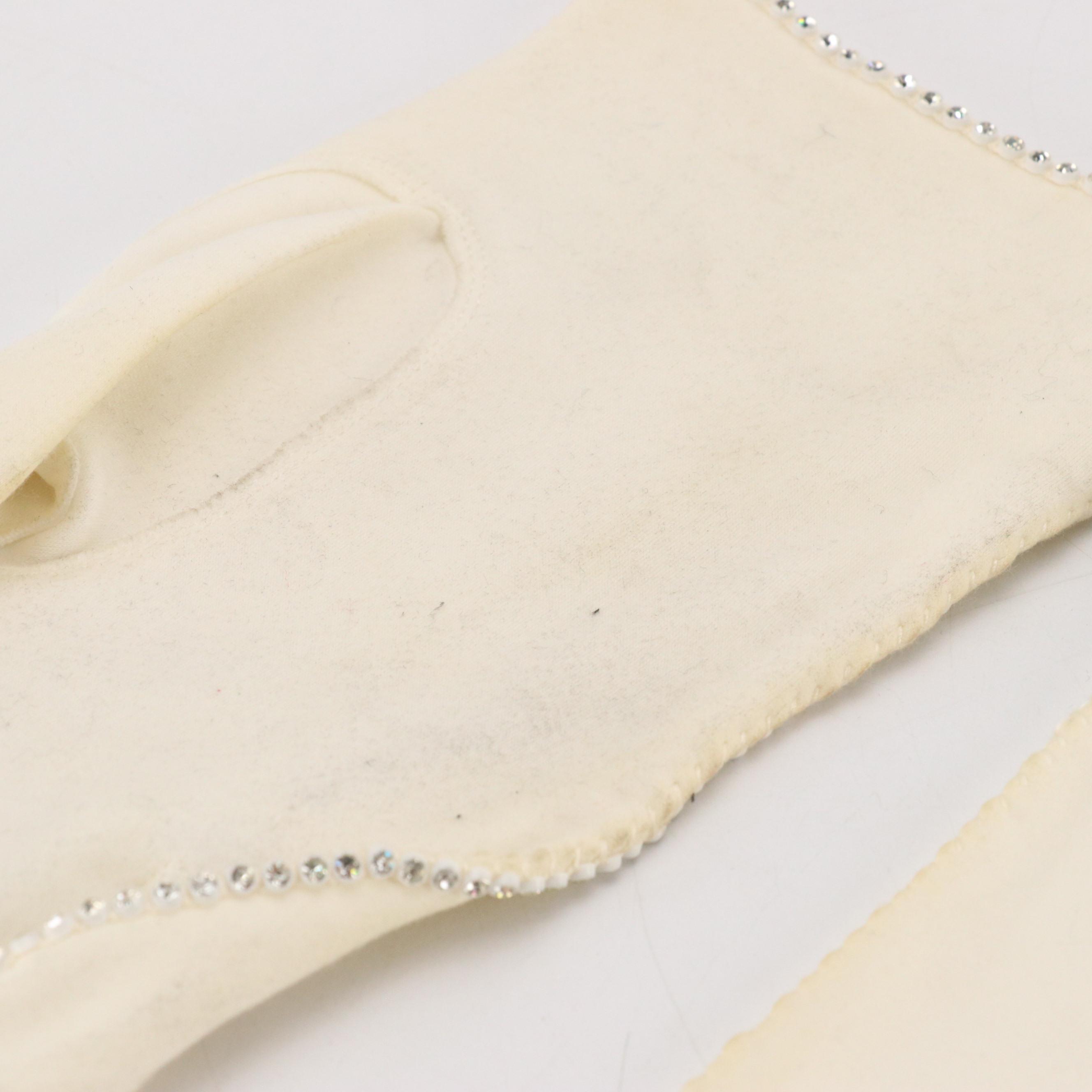 Van Raalte, Wear Right, with Other Fashion Gloves in Cotton and Nylon