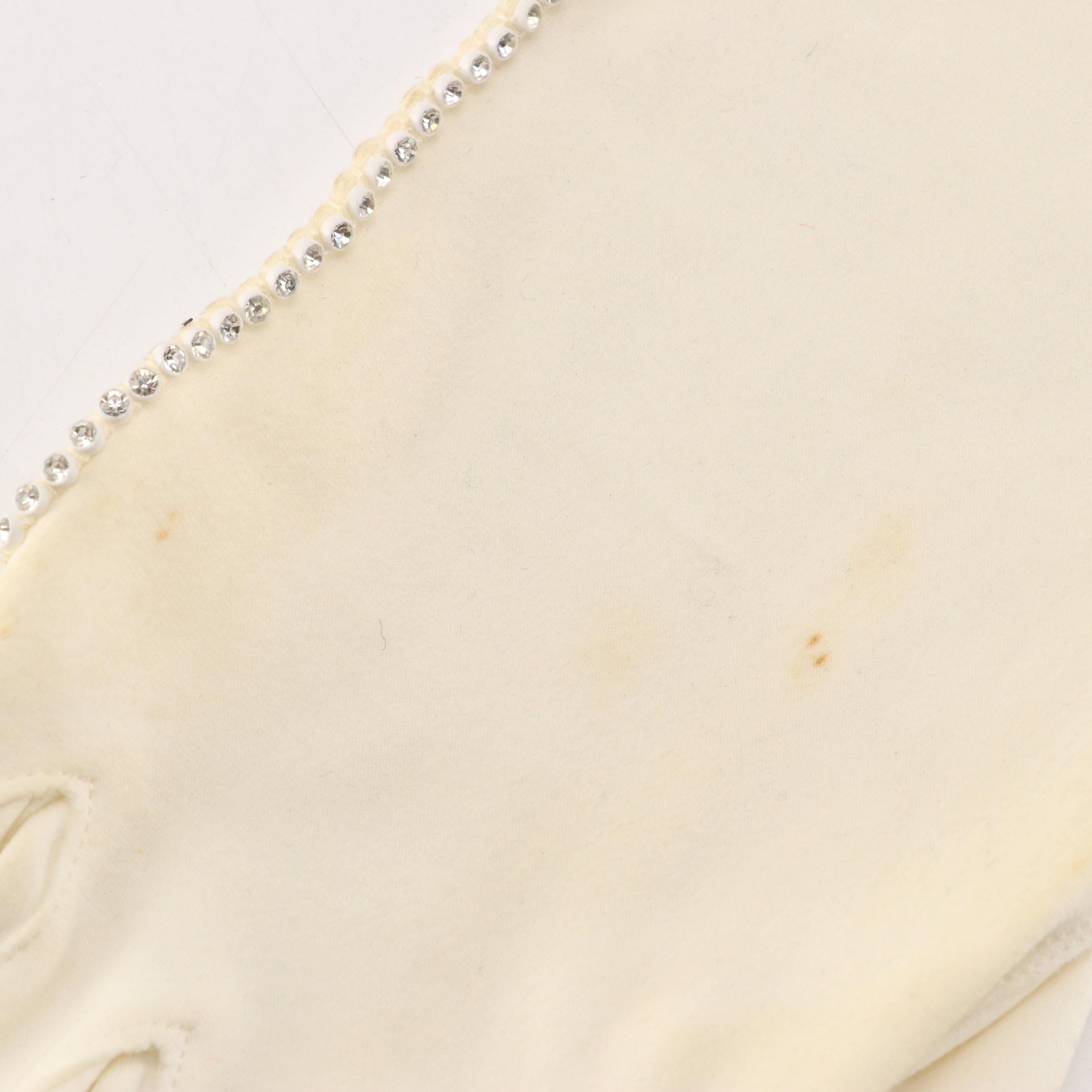 Van Raalte, Wear Right, with Other Fashion Gloves in Cotton and Nylon