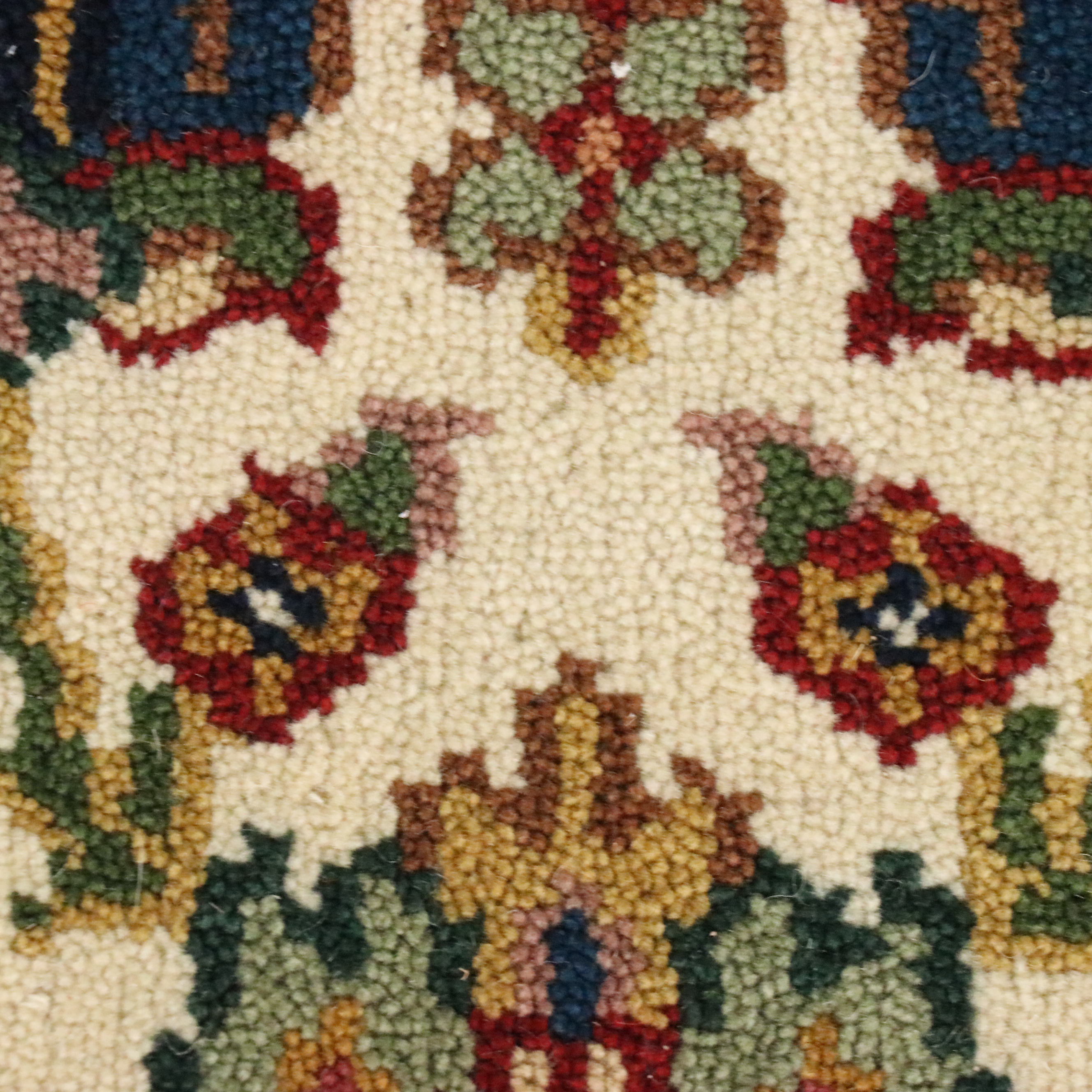 3'2 x 5'5 Hand-Knotted Indian Agra Area Rug