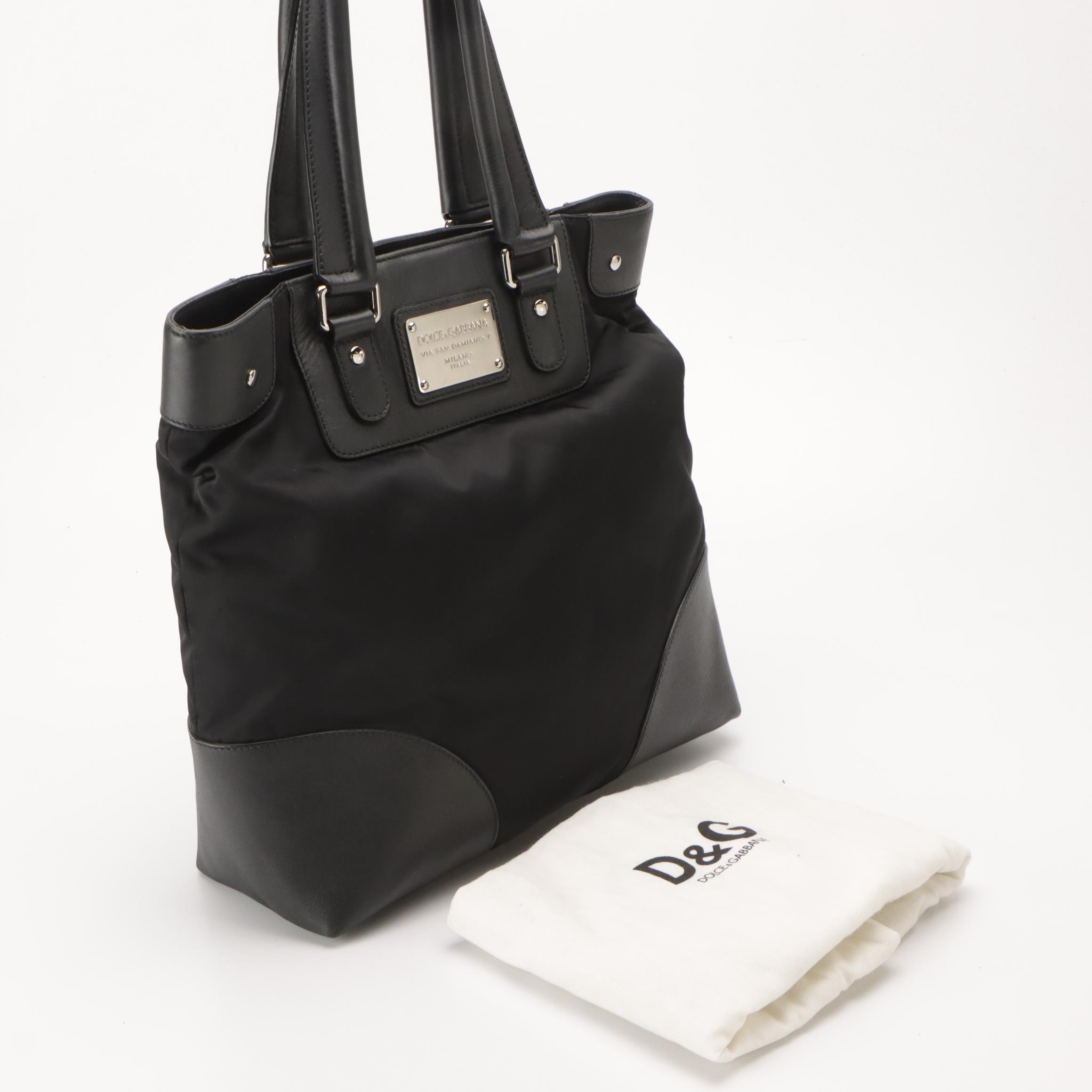 Dolce & Gabbana Vertical Tote in Black Nylon and Calfskin Leather