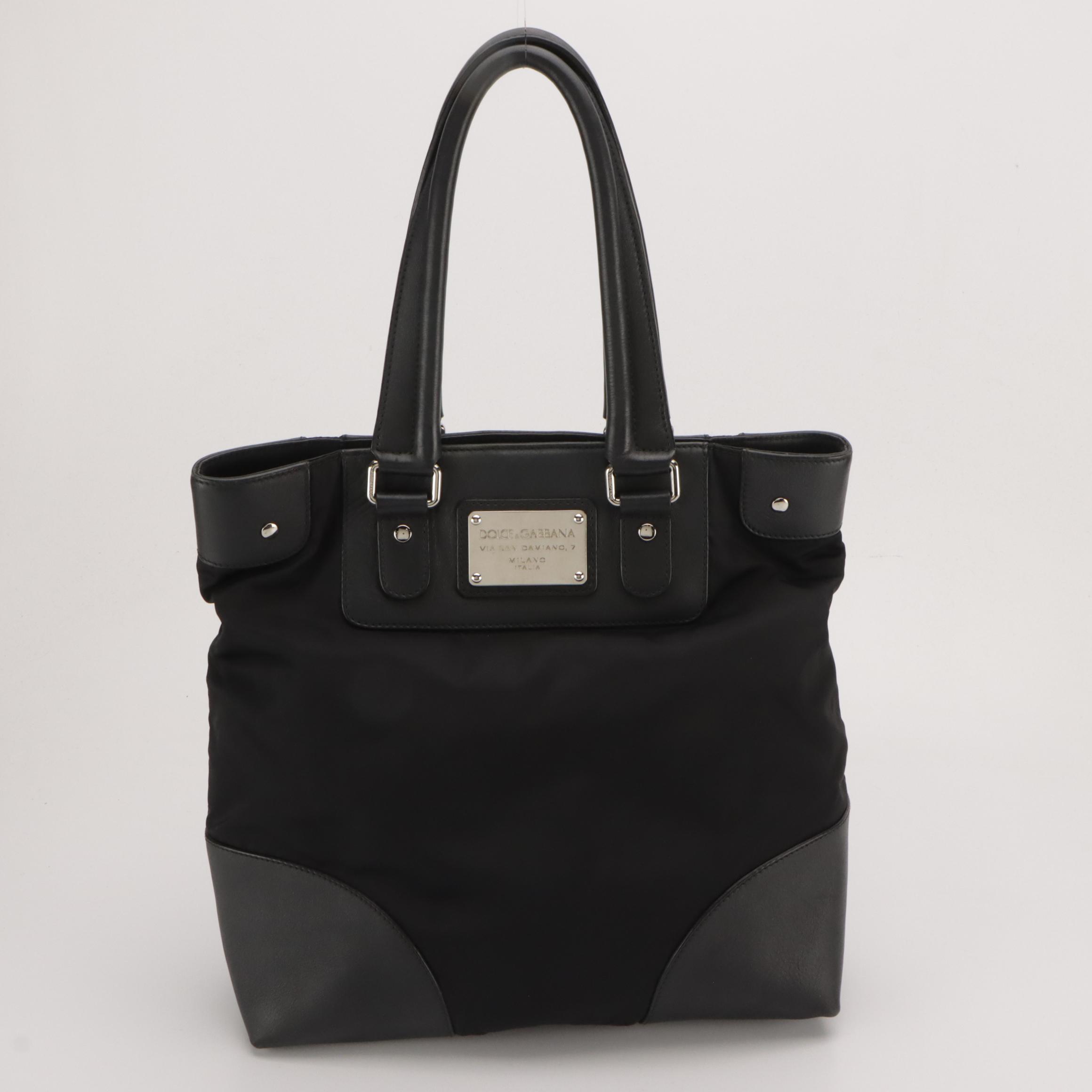 Dolce & Gabbana Vertical Tote in Black Nylon and Calfskin Leather
