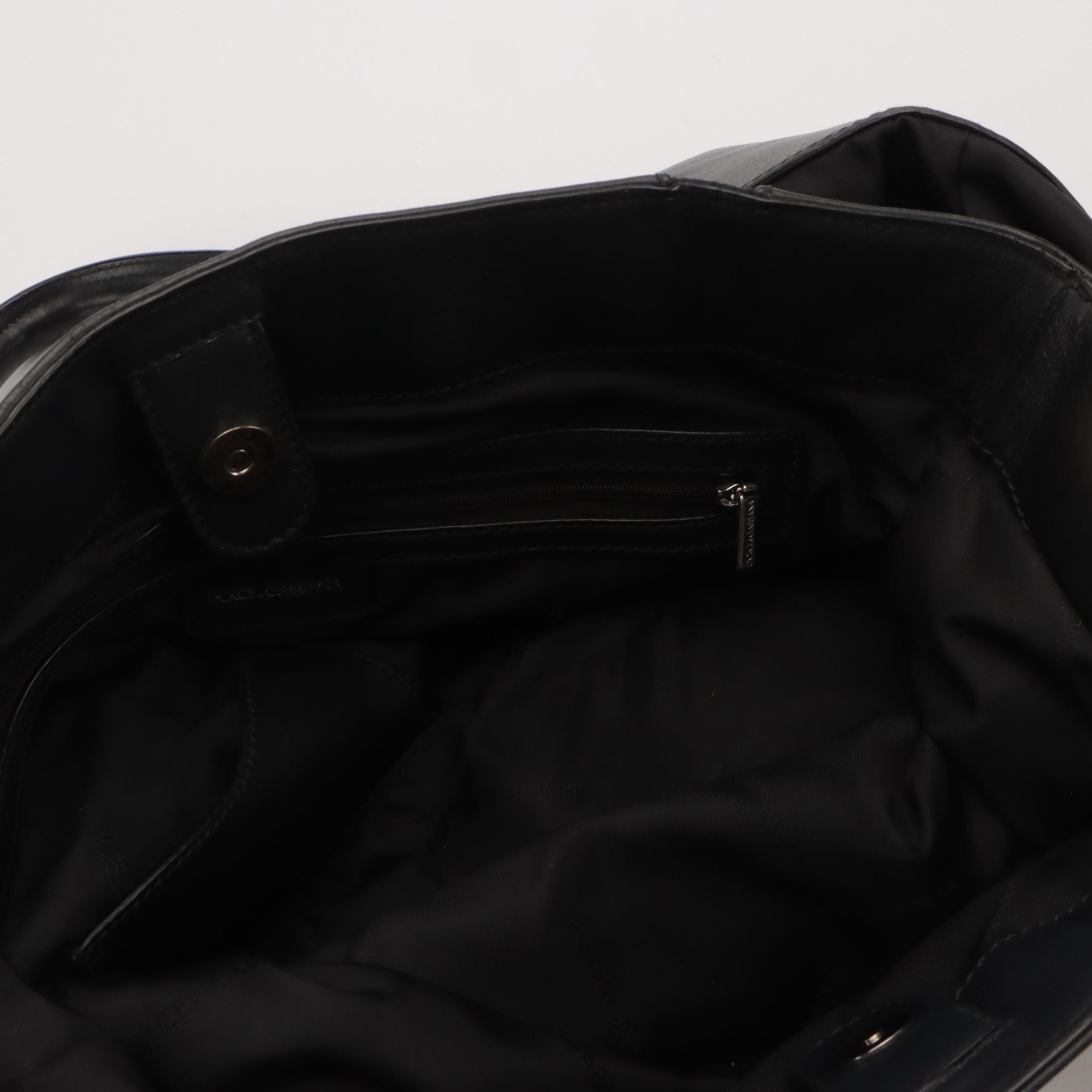 Dolce & Gabbana Vertical Tote in Black Nylon and Calfskin Leather