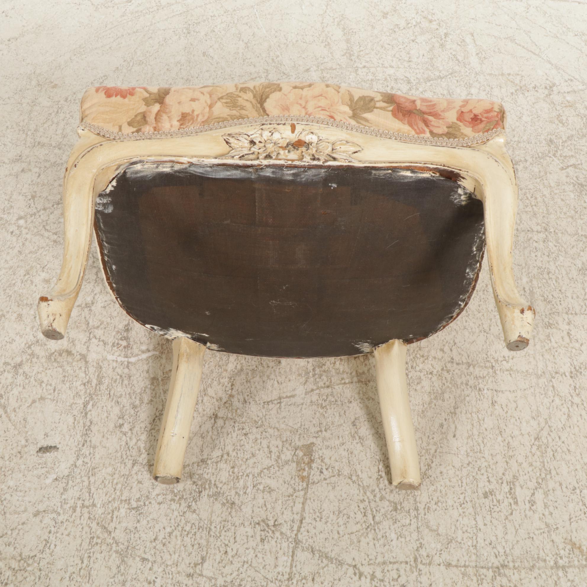 Louis XV Style Spoon-Back Nursing Chair, Late 19th to Early 20th Century