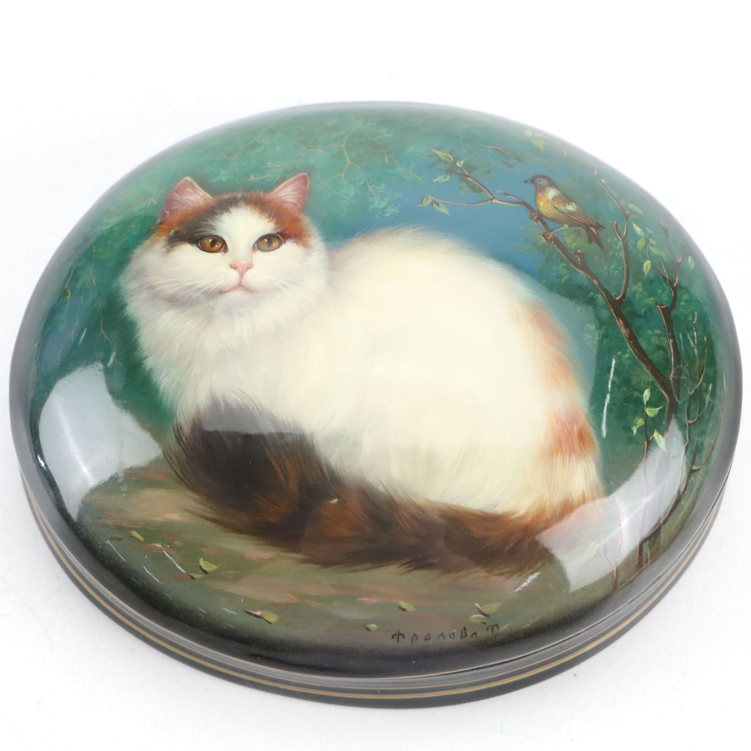 Russian Fedoskino Hand-Painted Cat Portrait Lacquerware Box
