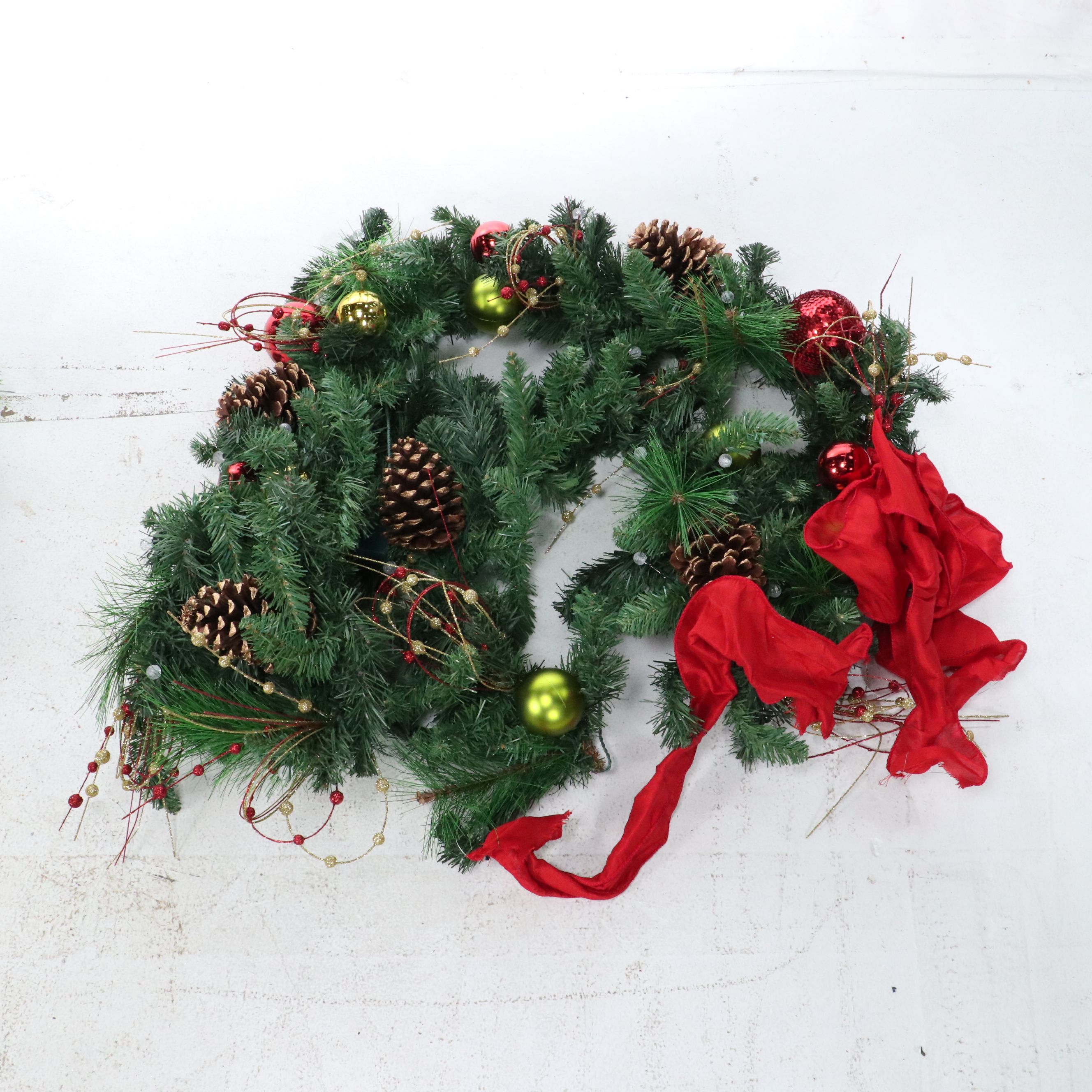 Christmas Artificial Pine Illuminated Garland