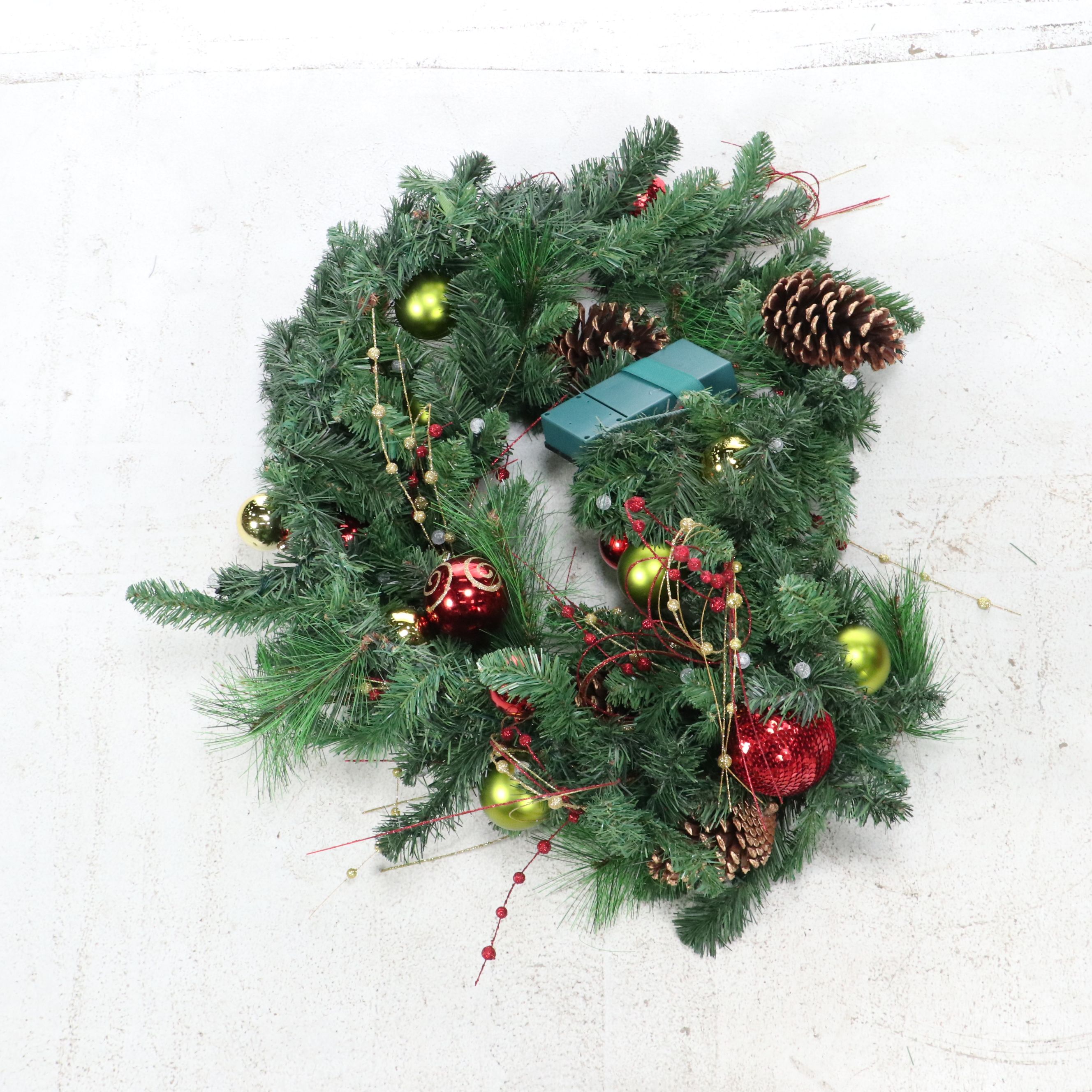 Christmas Artificial Pine Illuminated Garland