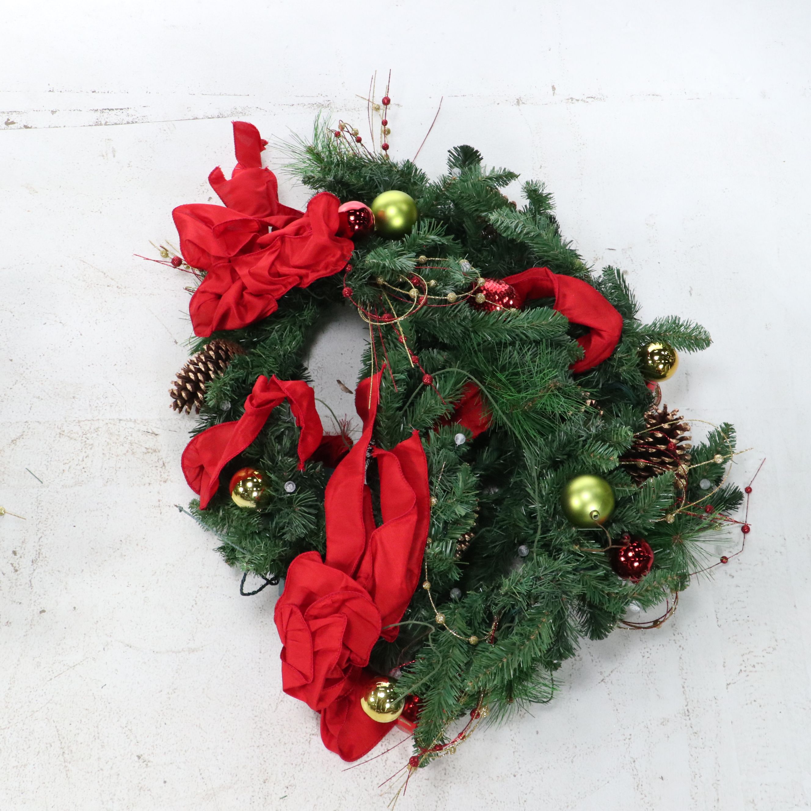 Christmas Artificial Pine Illuminated Garland
