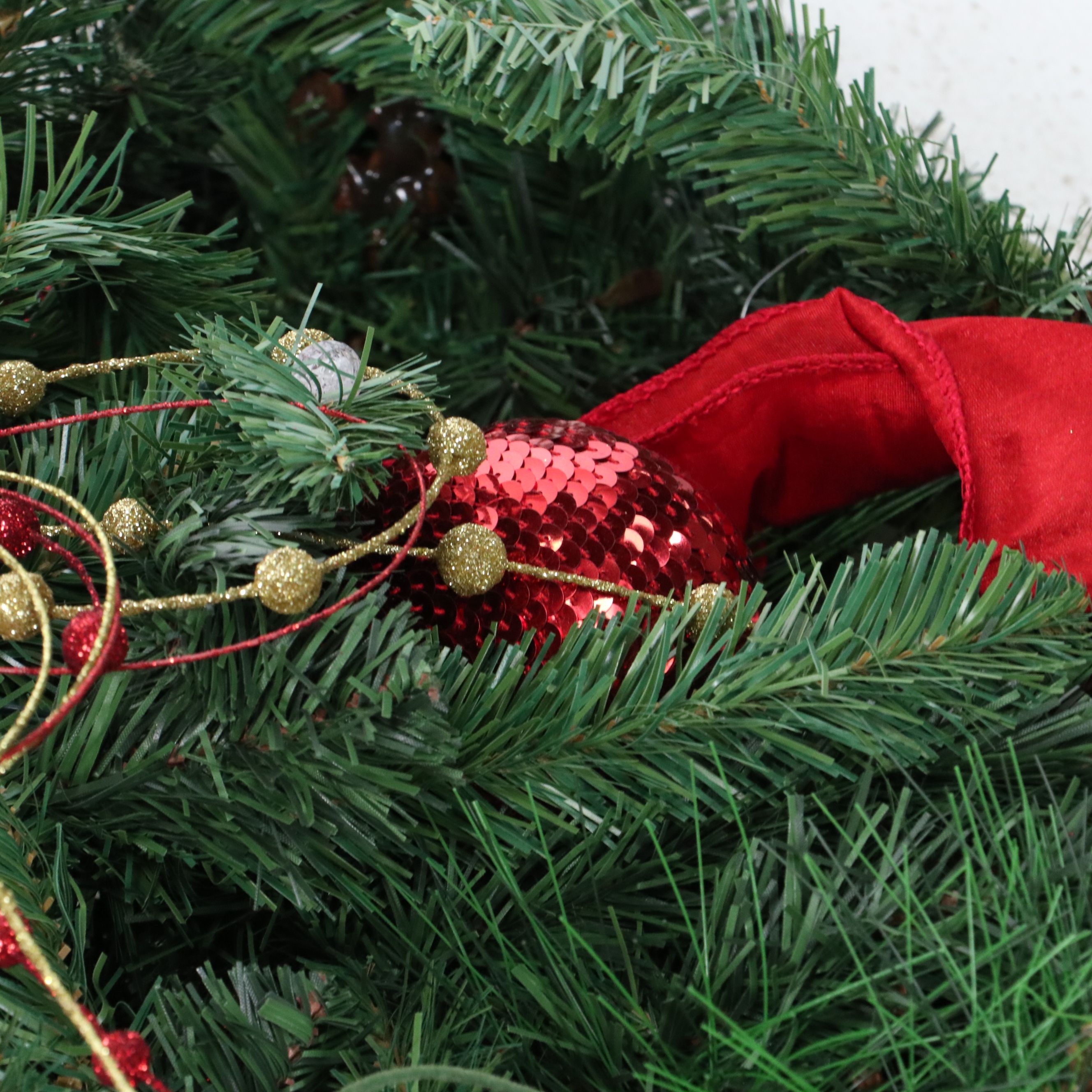 Christmas Artificial Pine Illuminated Garland