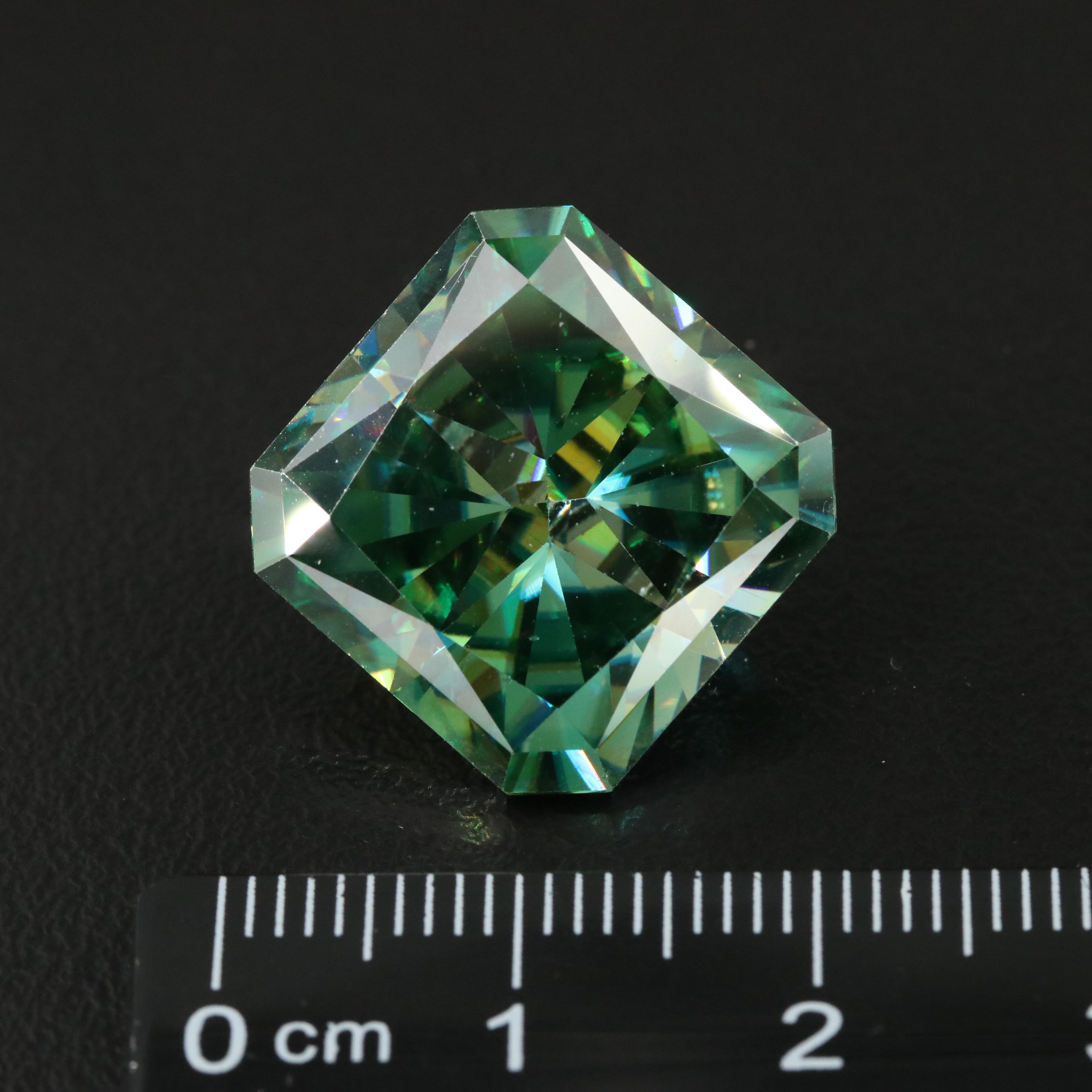 Loose 22.20 CT Moissanite