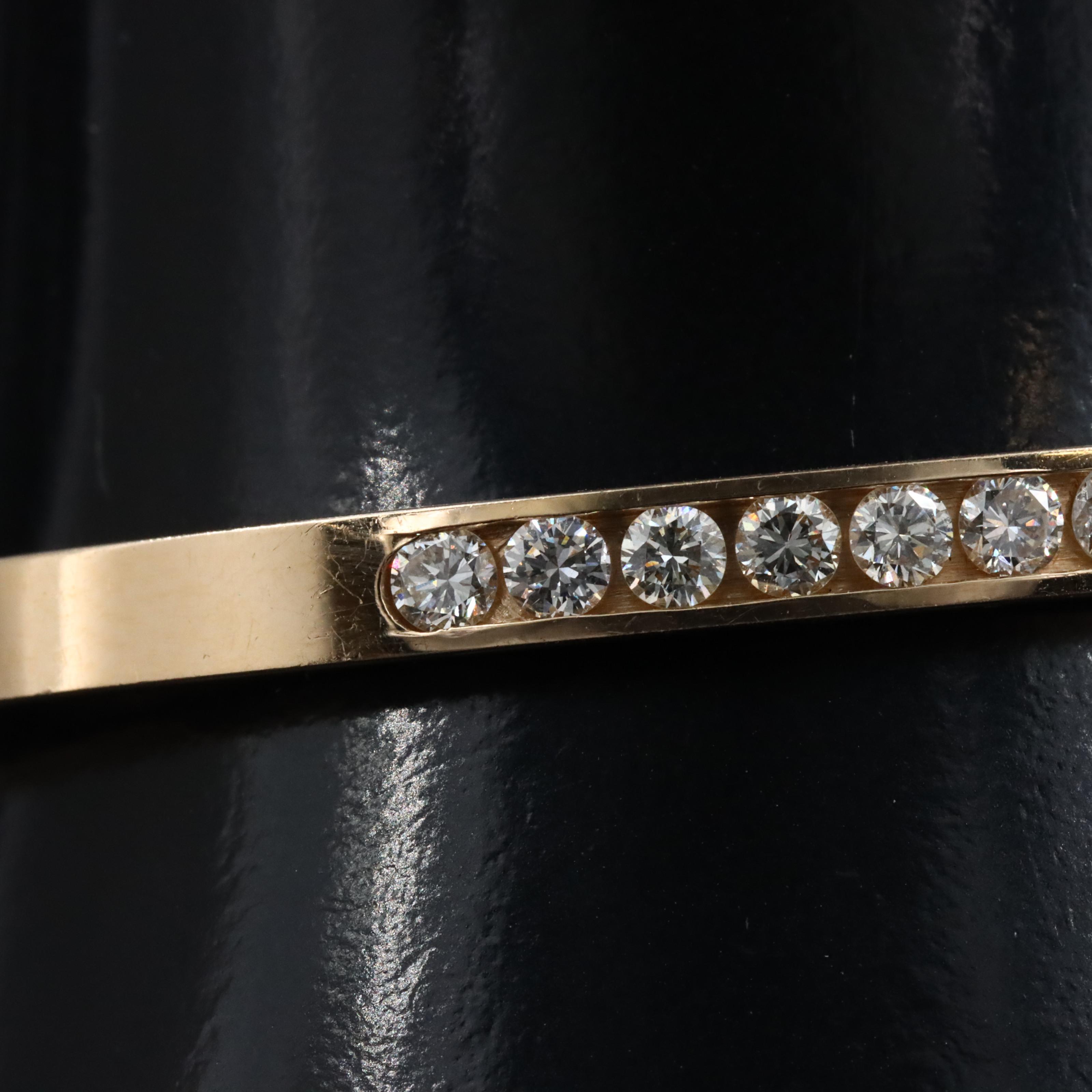 14K 1.05 CTW Diamond Hinged Bangle Bracelet