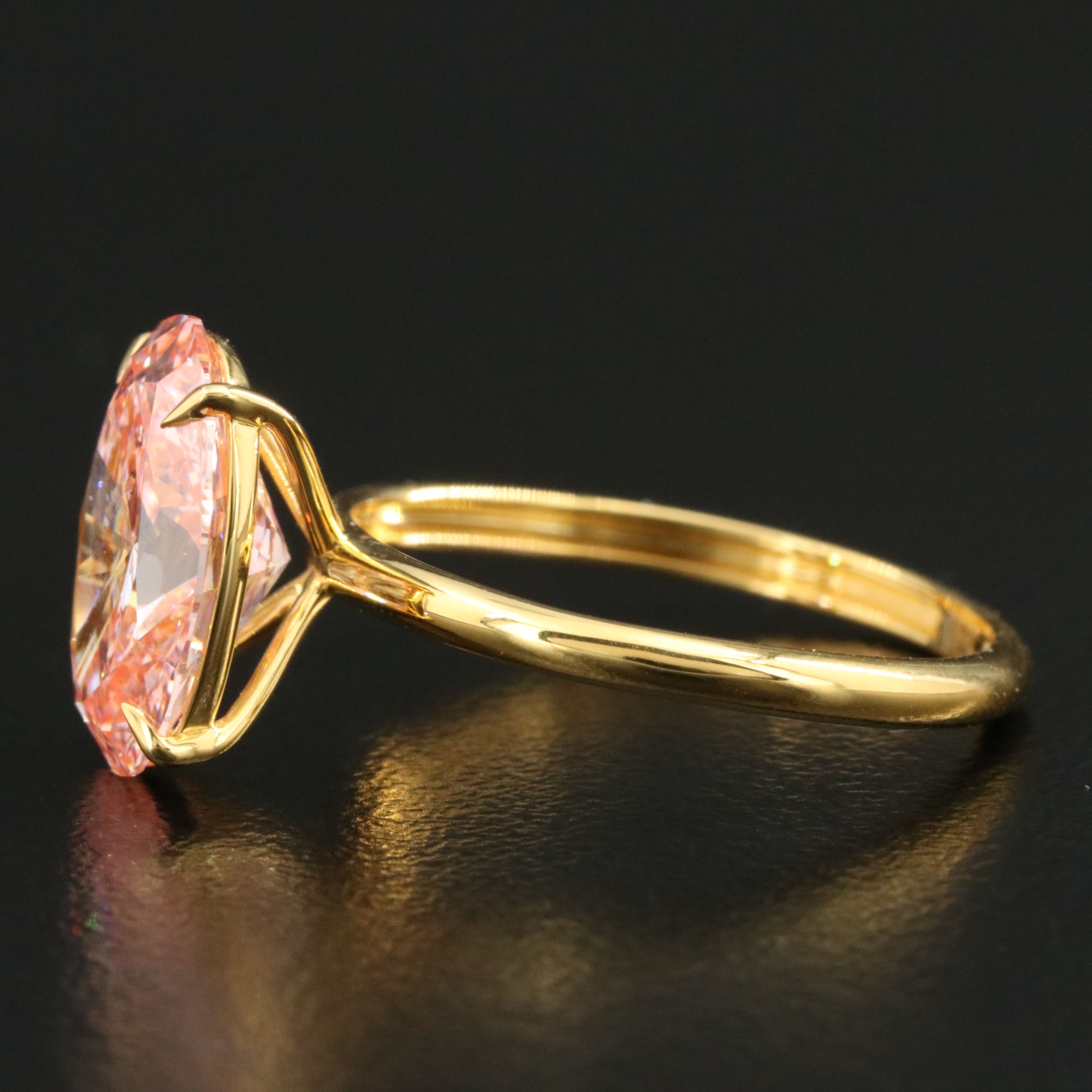 18K 3.09 CT Lab Grown Fancy Pink Diamond Solitaire Ring with IGI Report