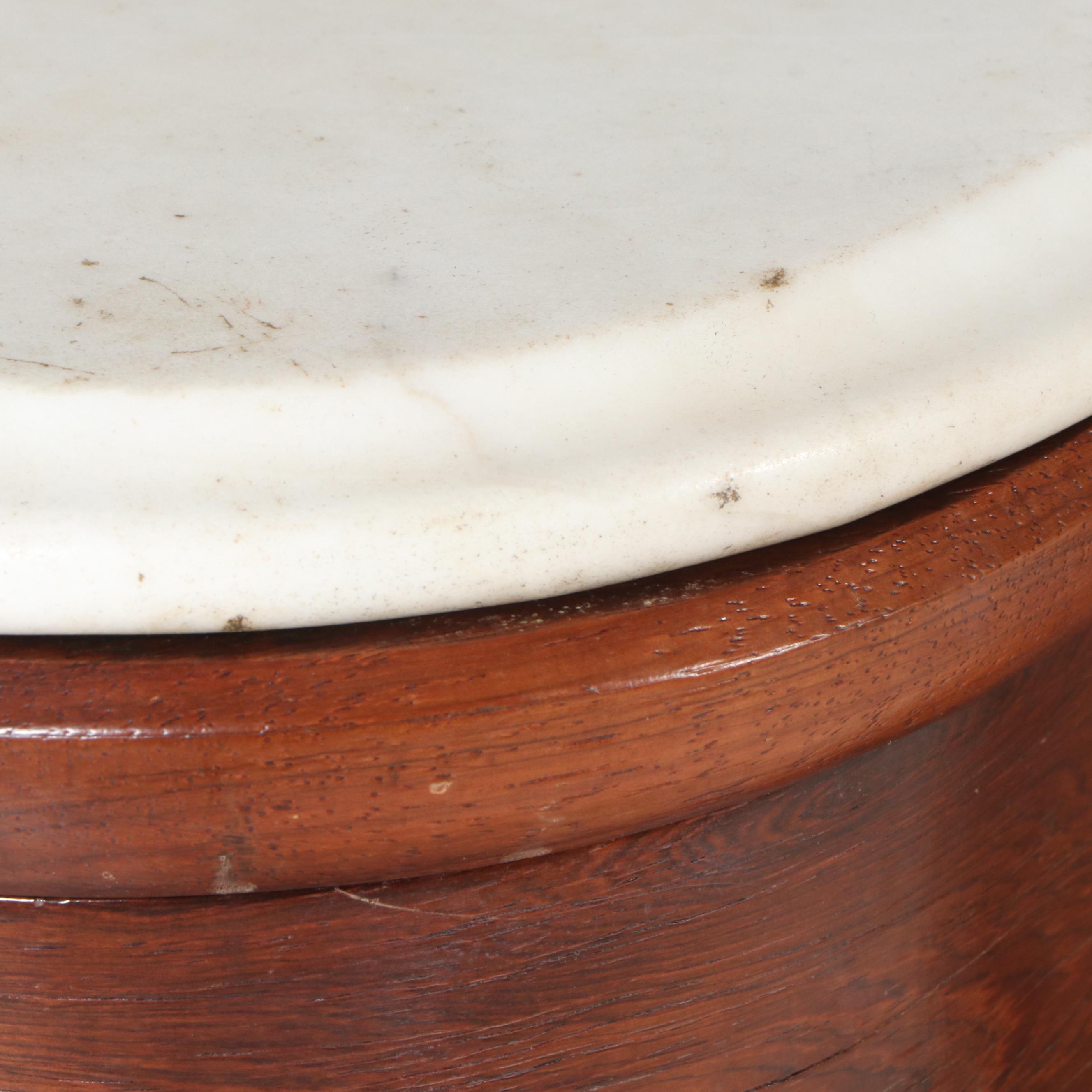 Victorian Serpentine Front Mahogany Dresser