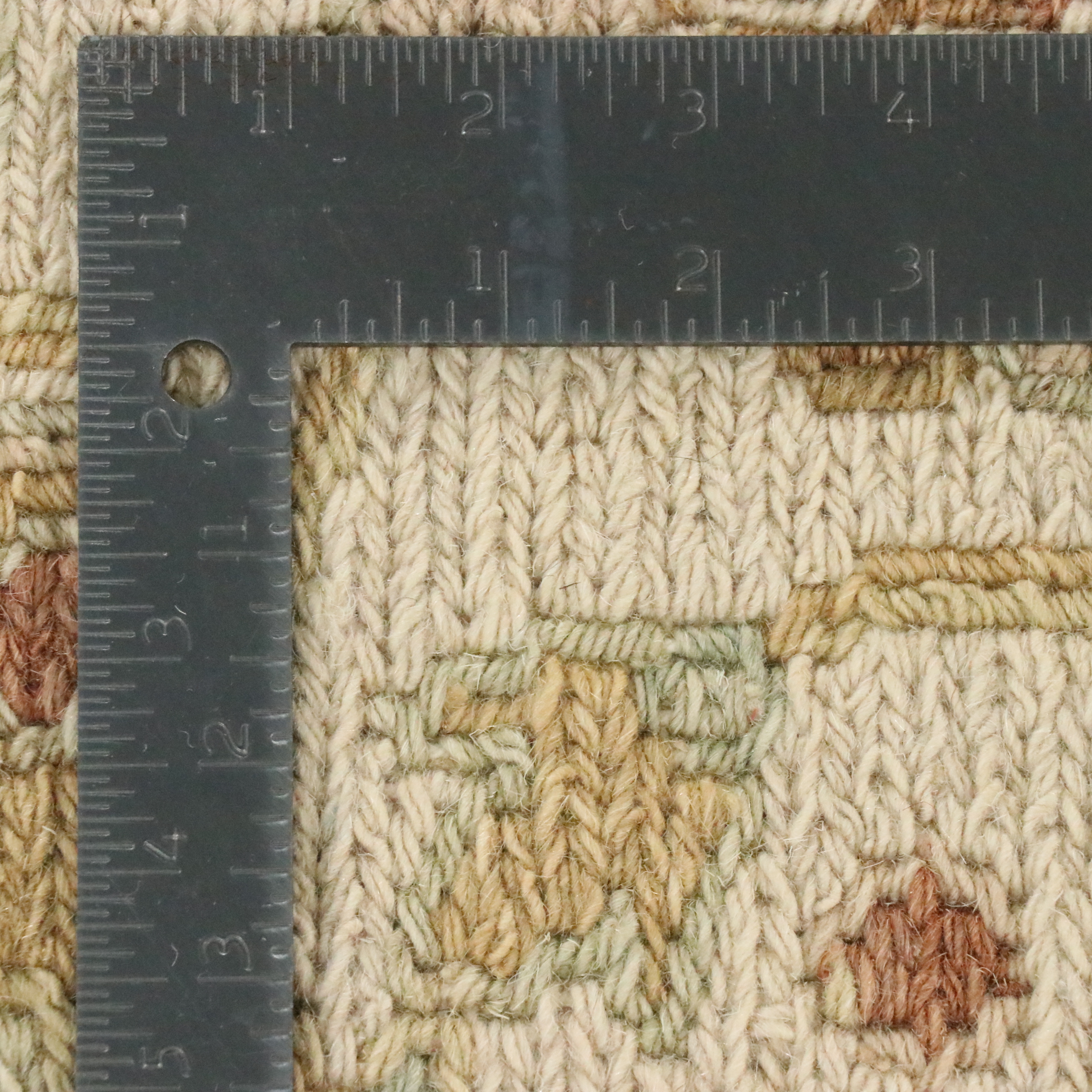 4'1 x 6'5 Handwoven Indian Soumak Area Rug