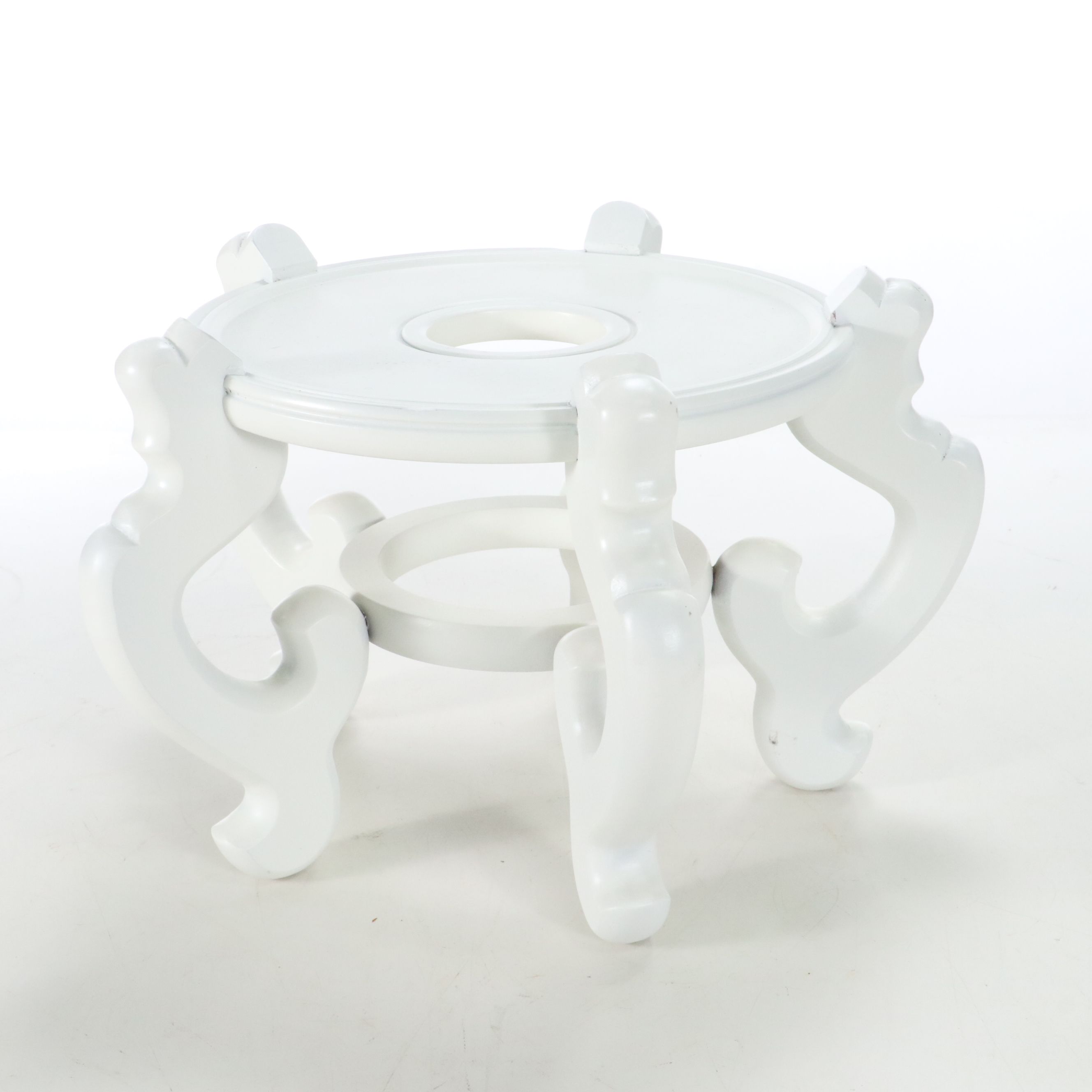 Chinese Blue and White Porcelain Planter on Stand