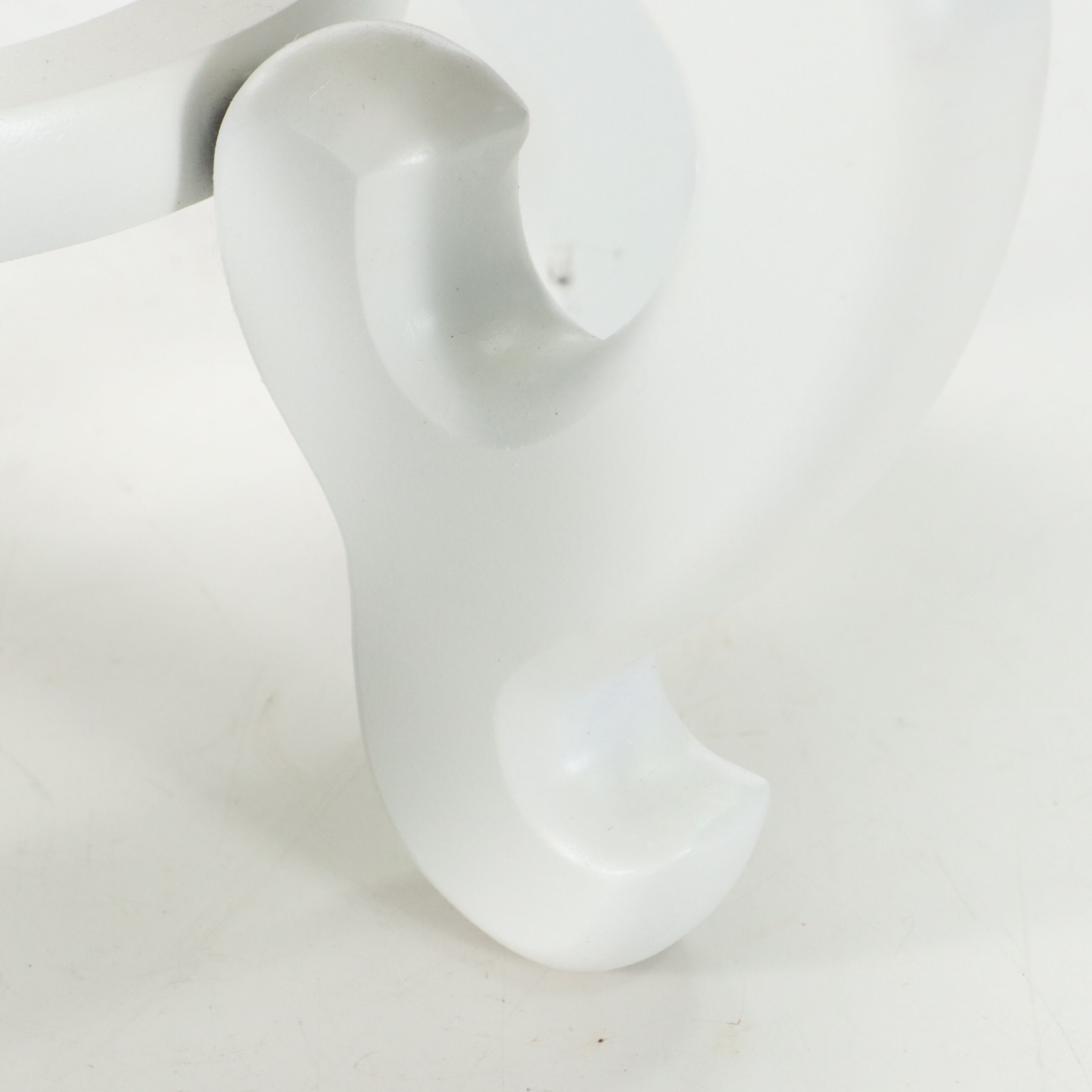 Chinese Blue and White Porcelain Planter on Stand