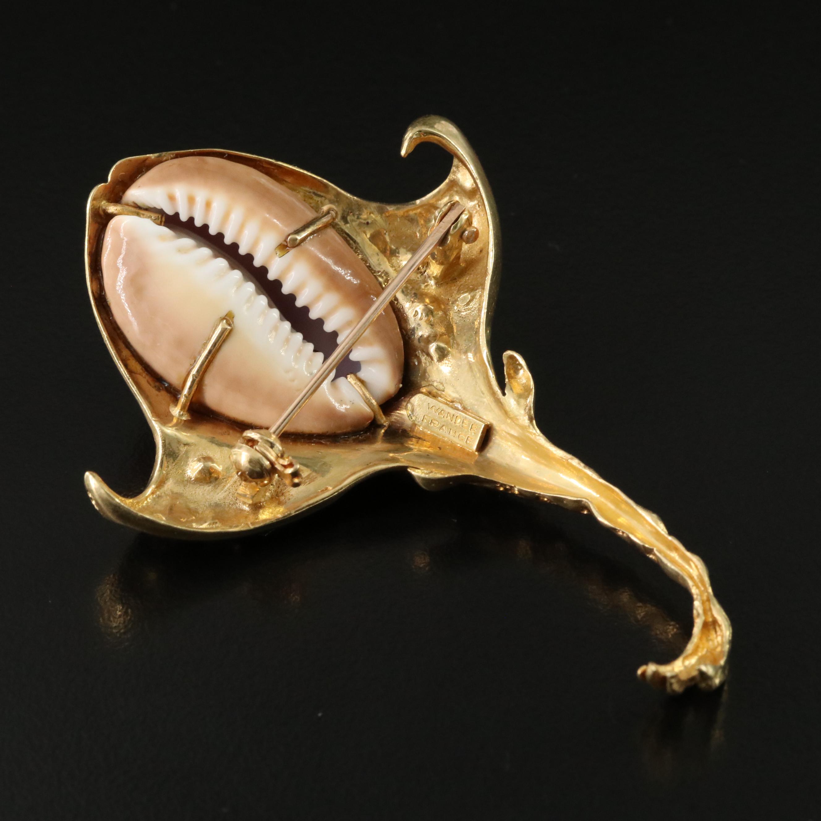 Vintage Robert Wander France 18K Cowrie Shell Manta Ray Brooch