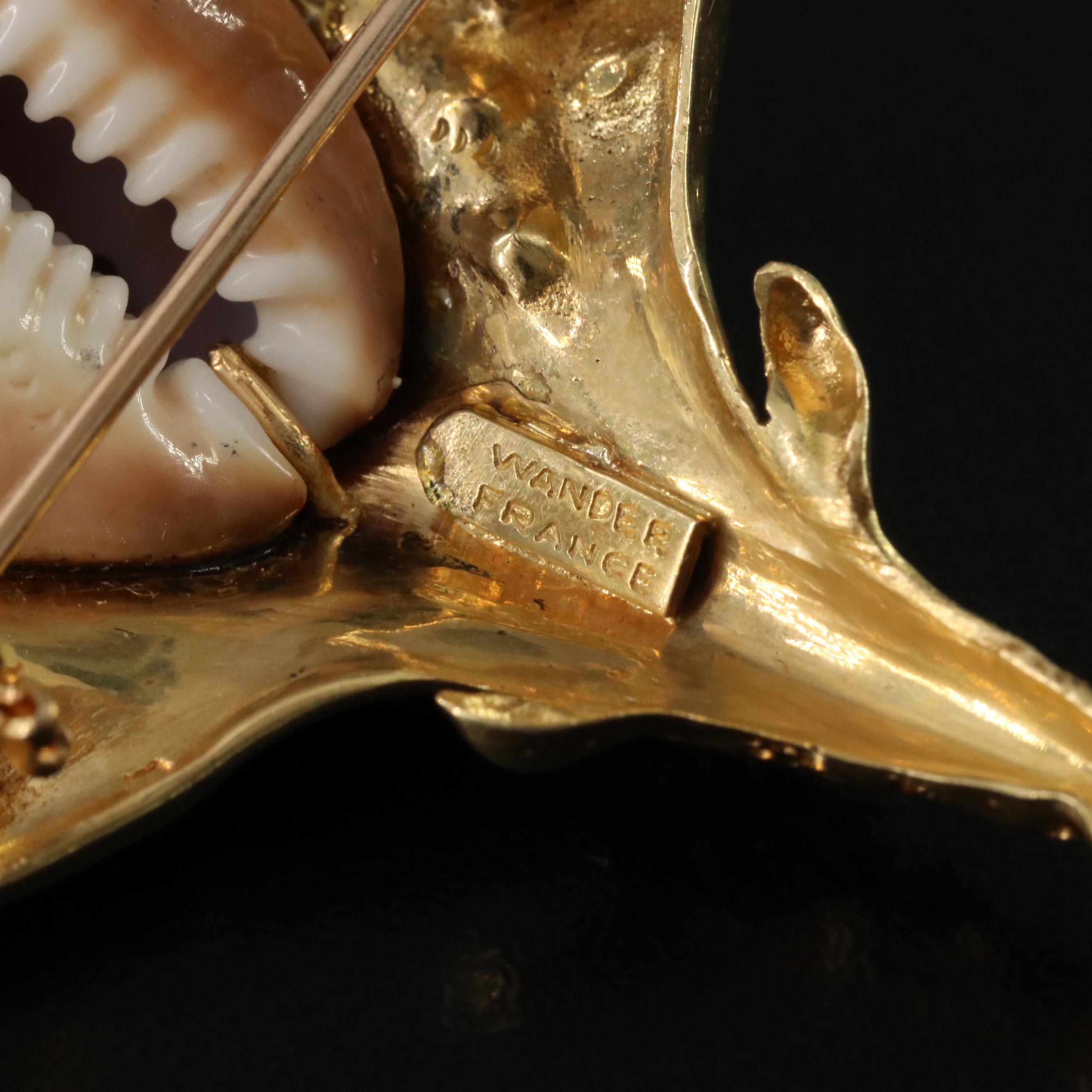 Vintage Robert Wander France 18K Cowrie Shell Manta Ray Brooch