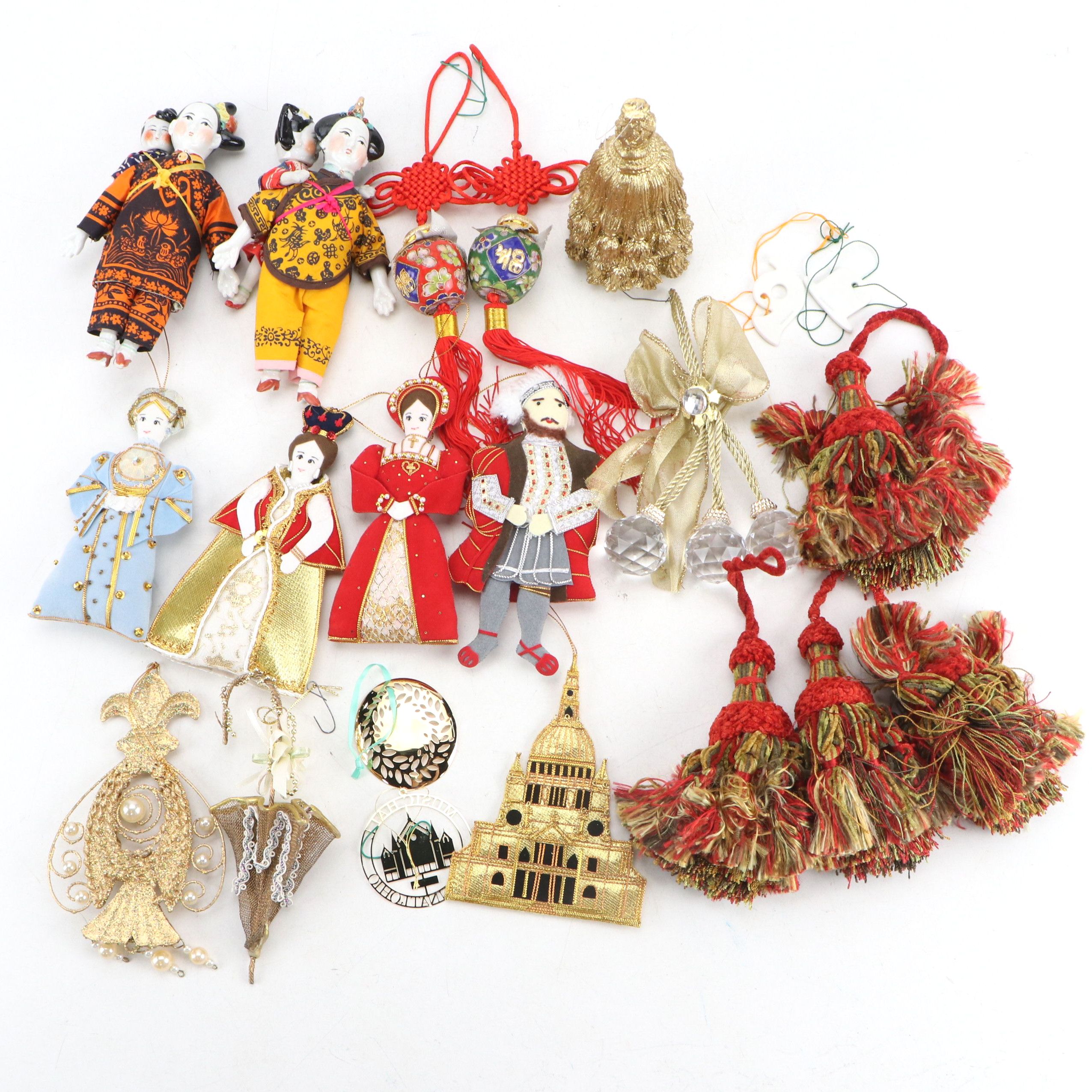 Fabric, Glass, Metal, and More Christmas Tree Ornaments