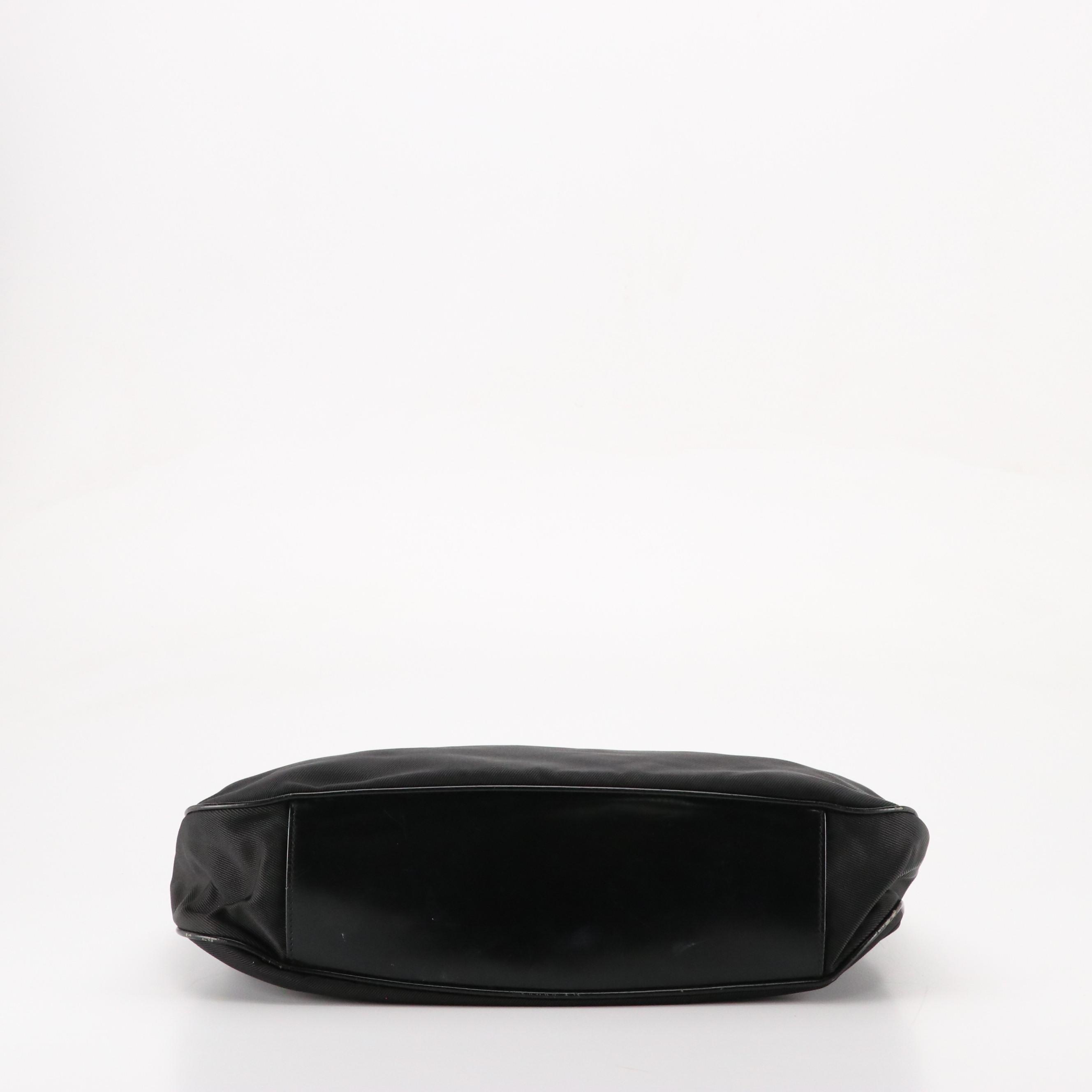 Gucci Bamboo Two-Way Hobo Bag in Black Nylon and Leather