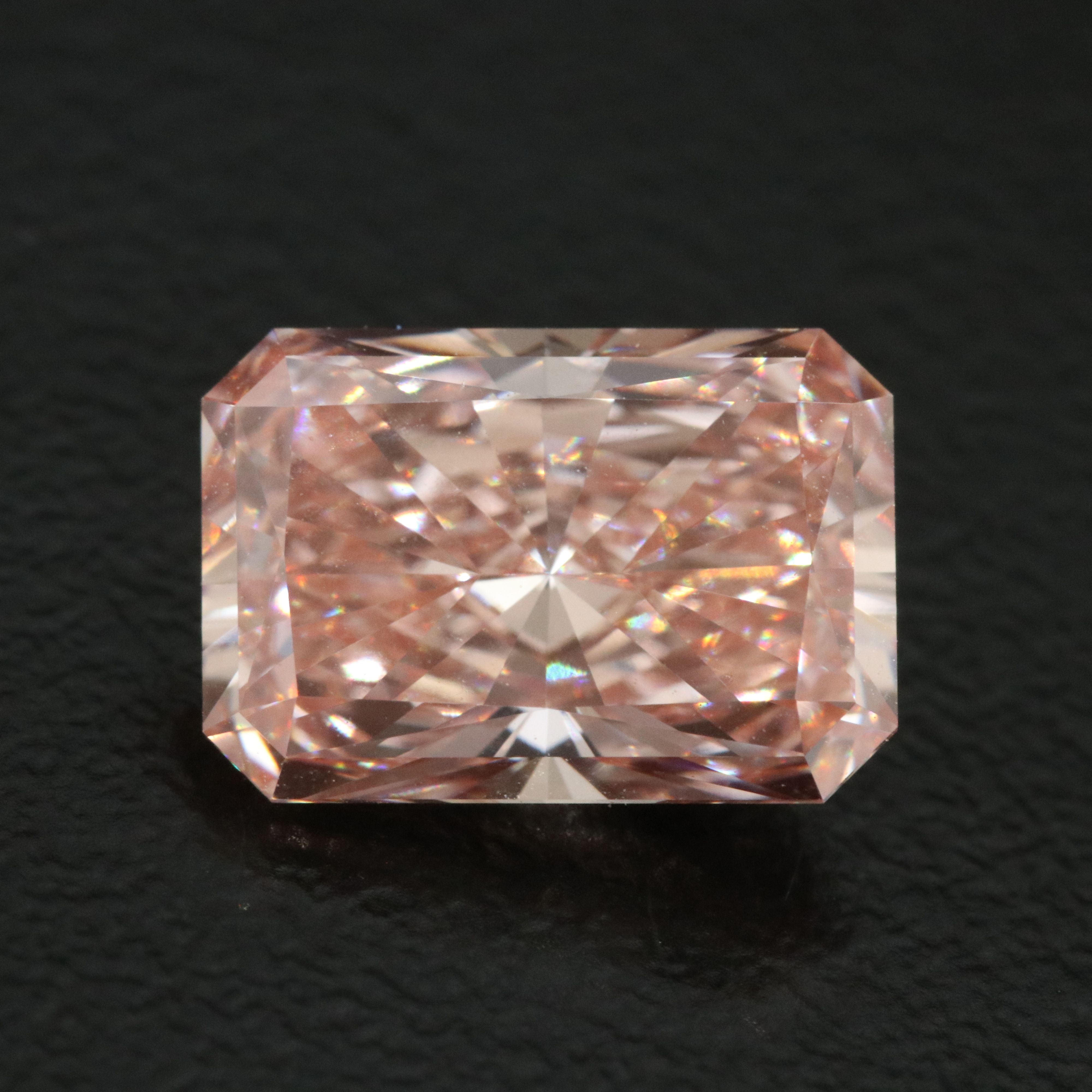 Loose 3.07 CT Lab Grown Fancy Pink Diamond with IGI Report