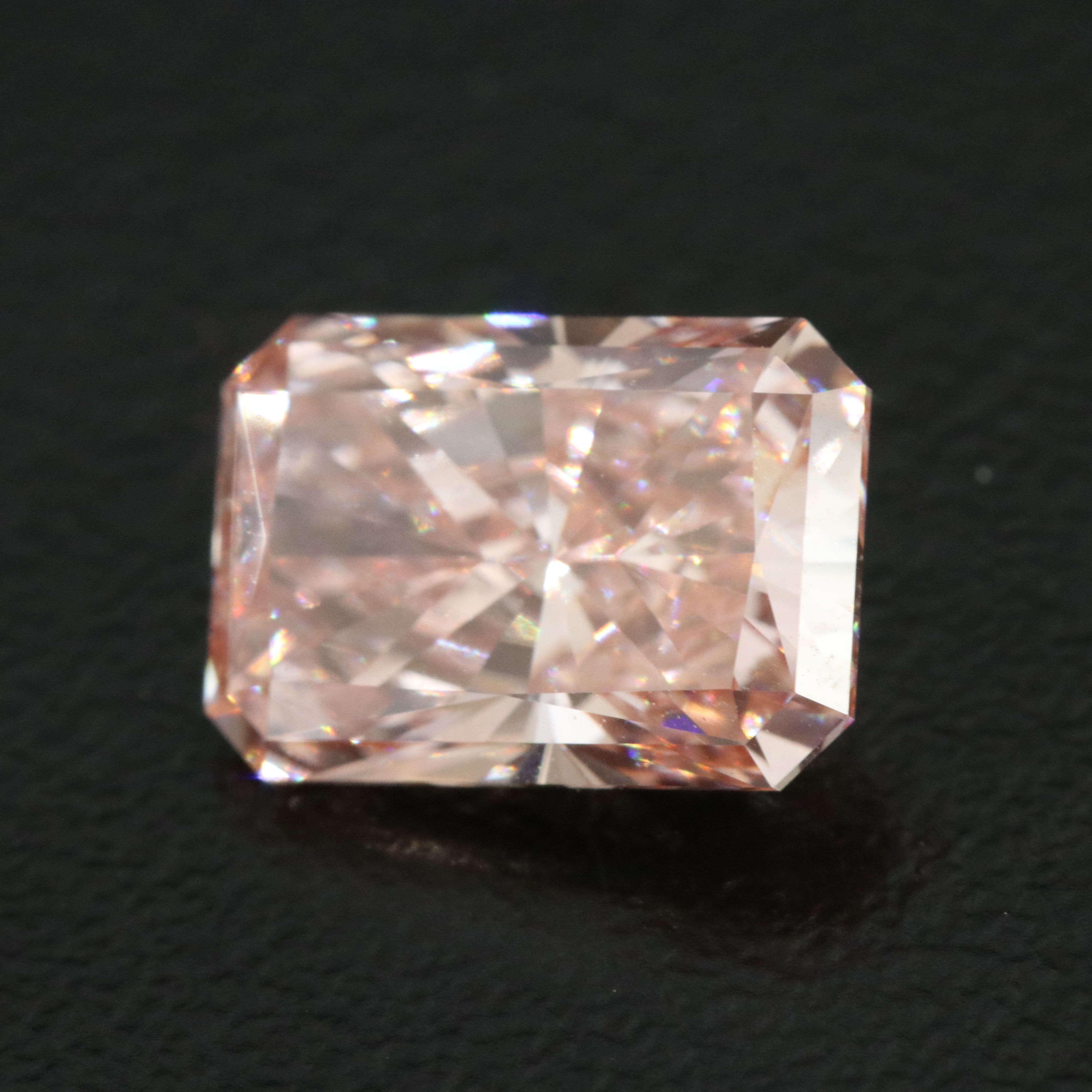 Loose 3.07 CT Lab Grown Fancy Pink Diamond with IGI Report