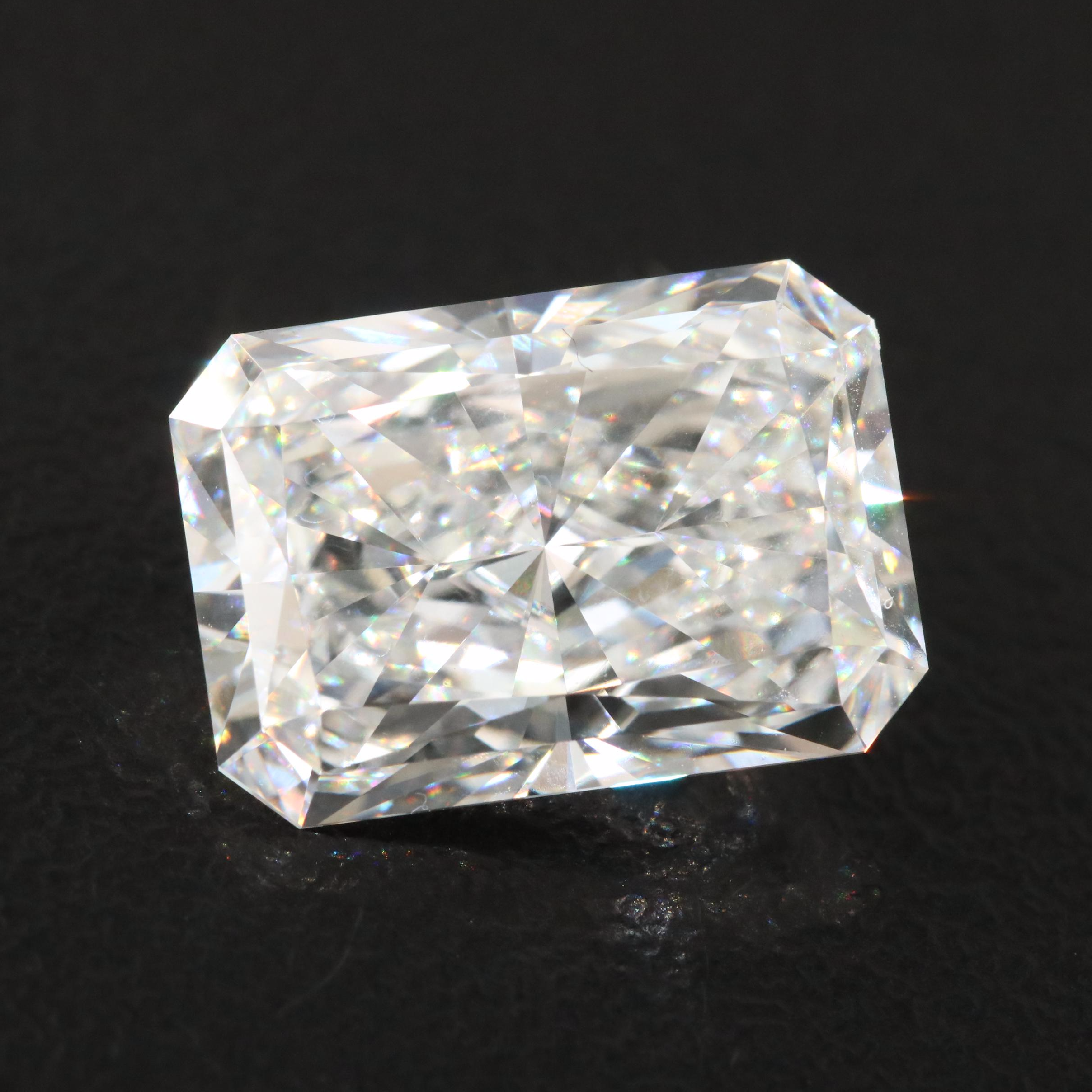 Loose 6.05 CT Lab Grown Diamond with IGI Report