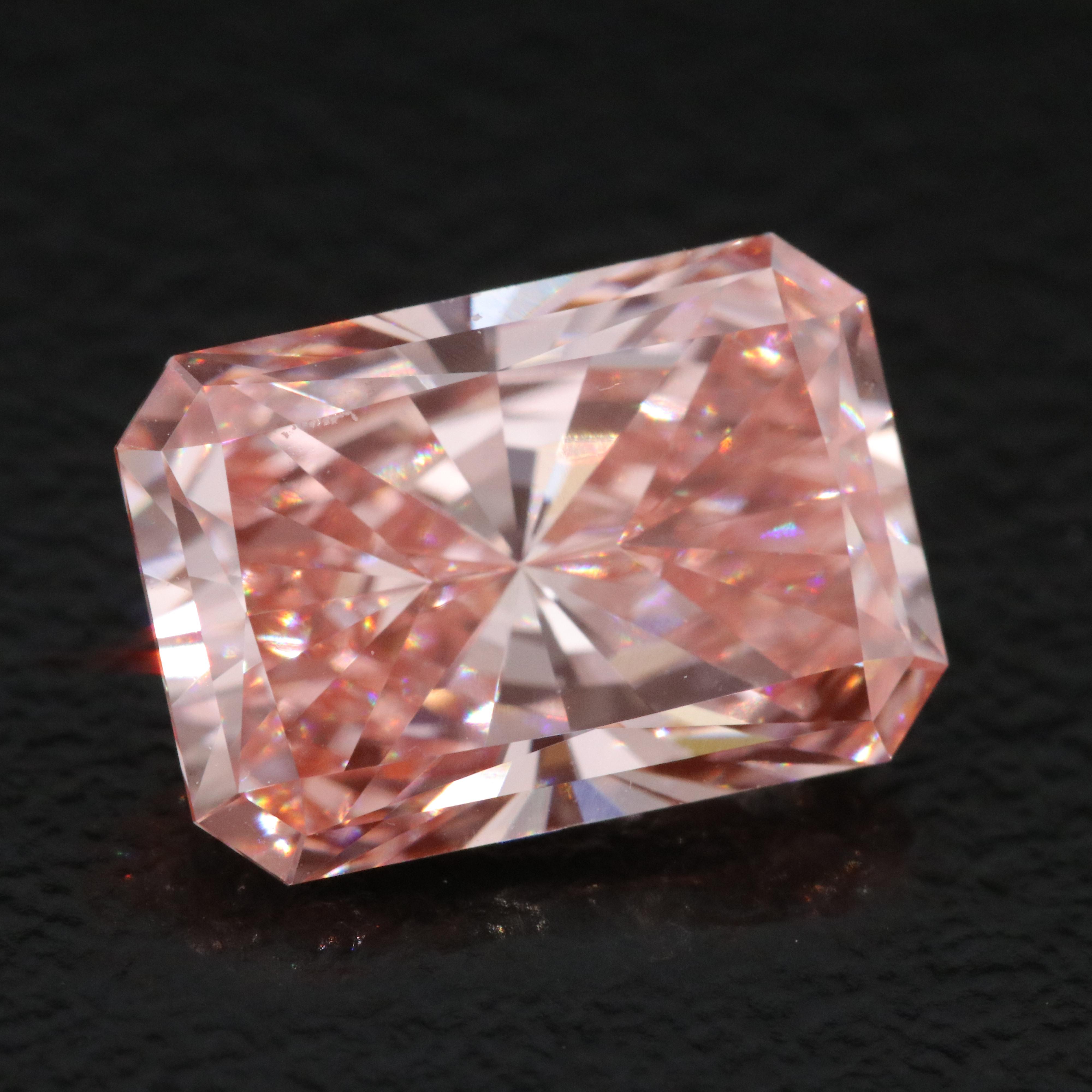 Loose 3.07 CT Lab Grown Fancy Pink Diamond with IGI Report