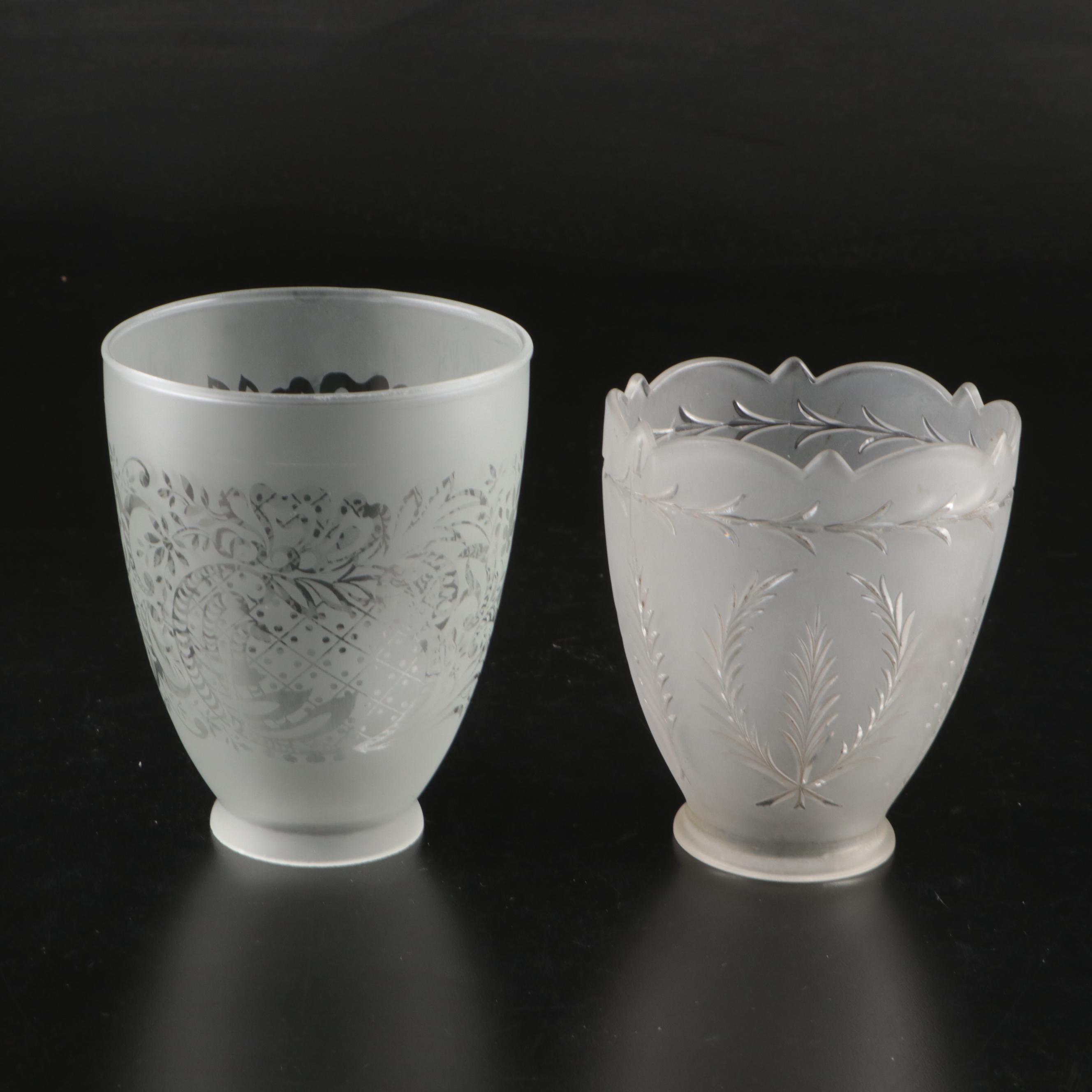 Optic Swirl with Pressed and Etched Glass Light Shades