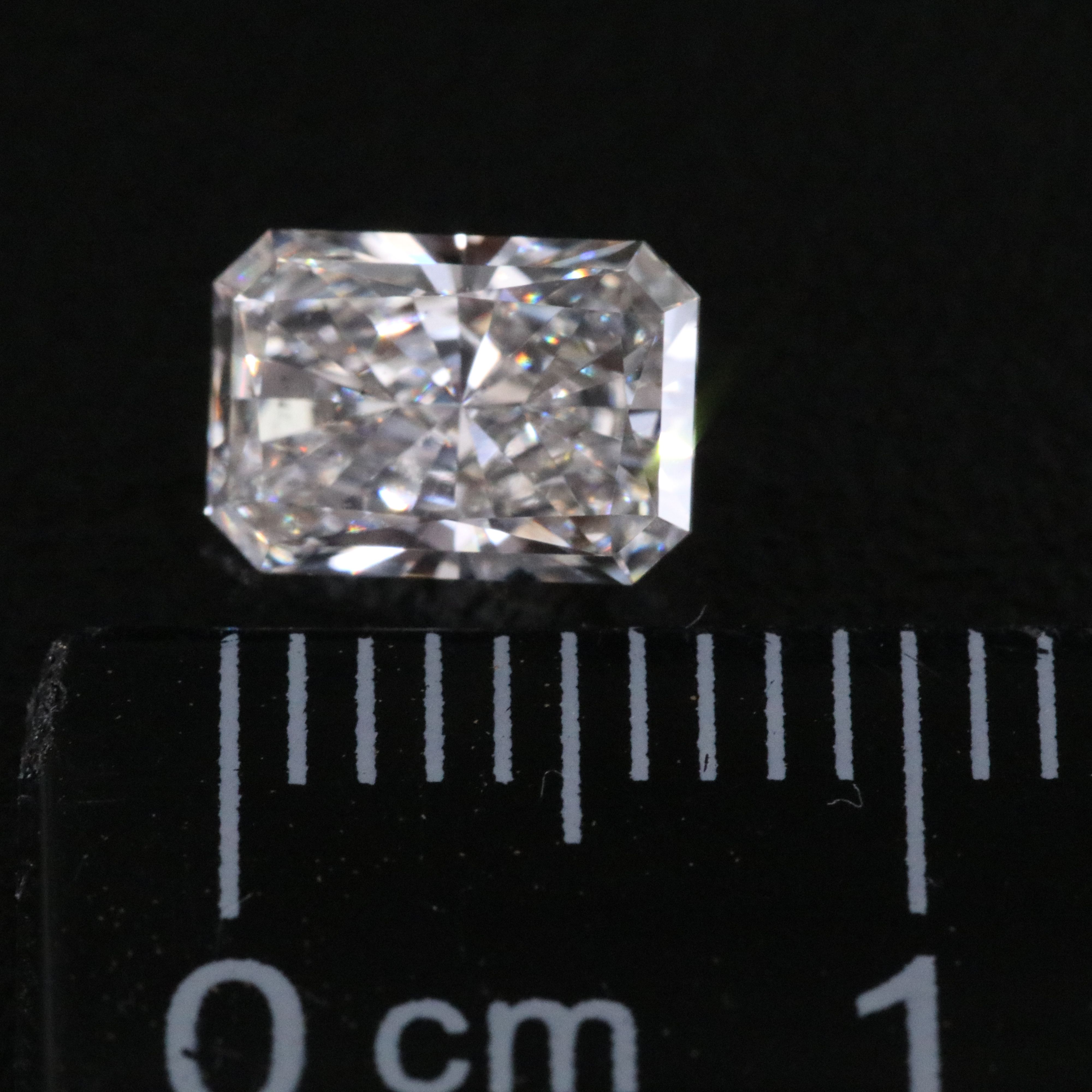 Loose 1.05 CT Lab Grown Diamond with IGI Report