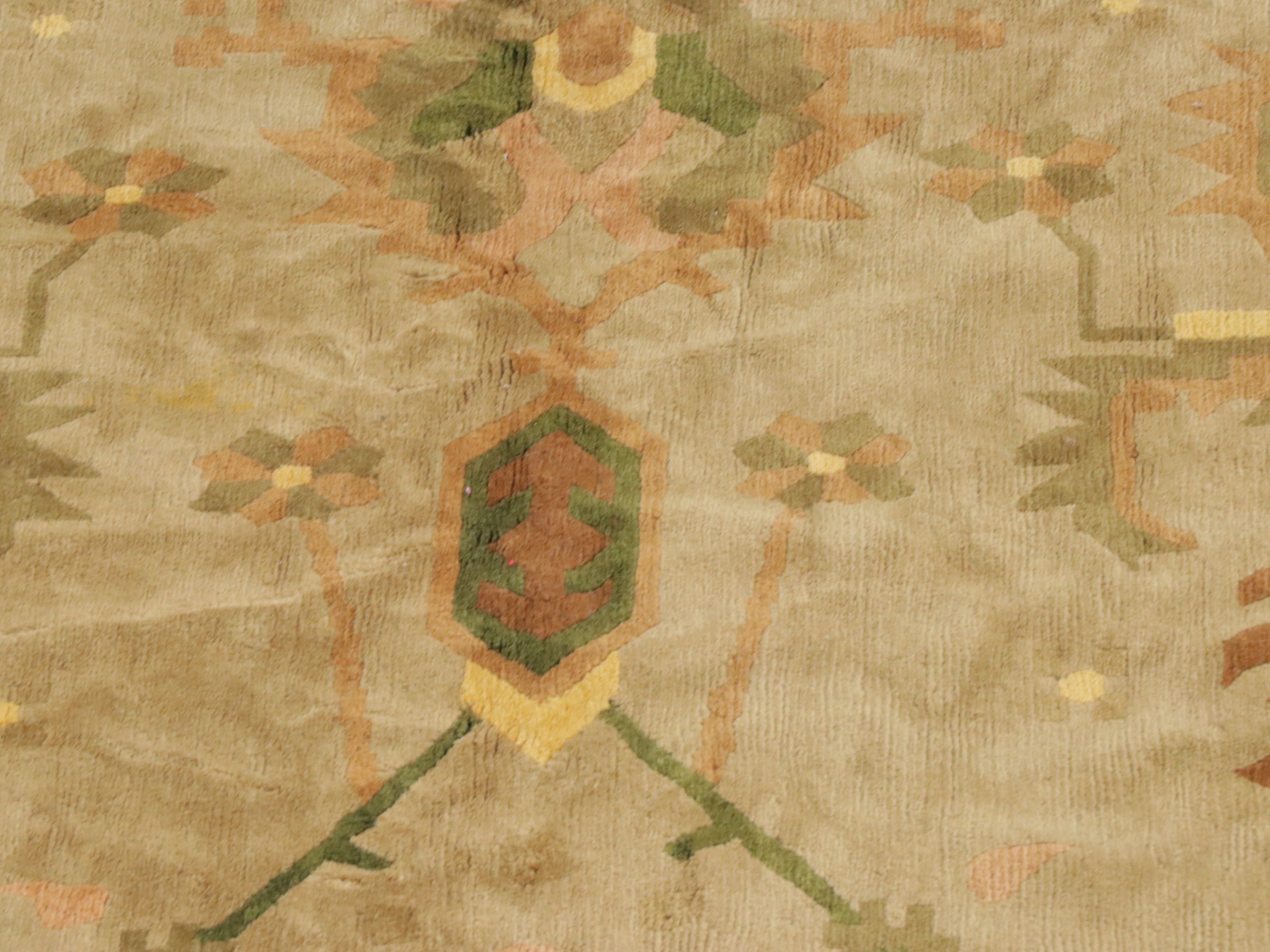 10'10 x 12'2 Hand-Knotted Nepalese Room Sized Rug