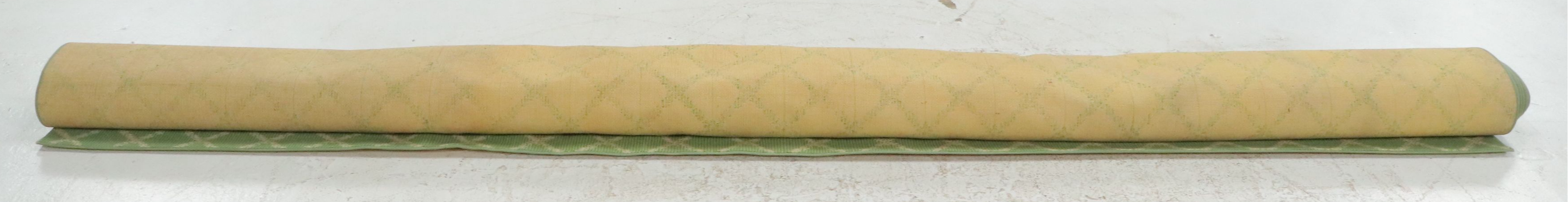 10'11 x 14'11 Machine Made Green Lattice Room-Sized Rug