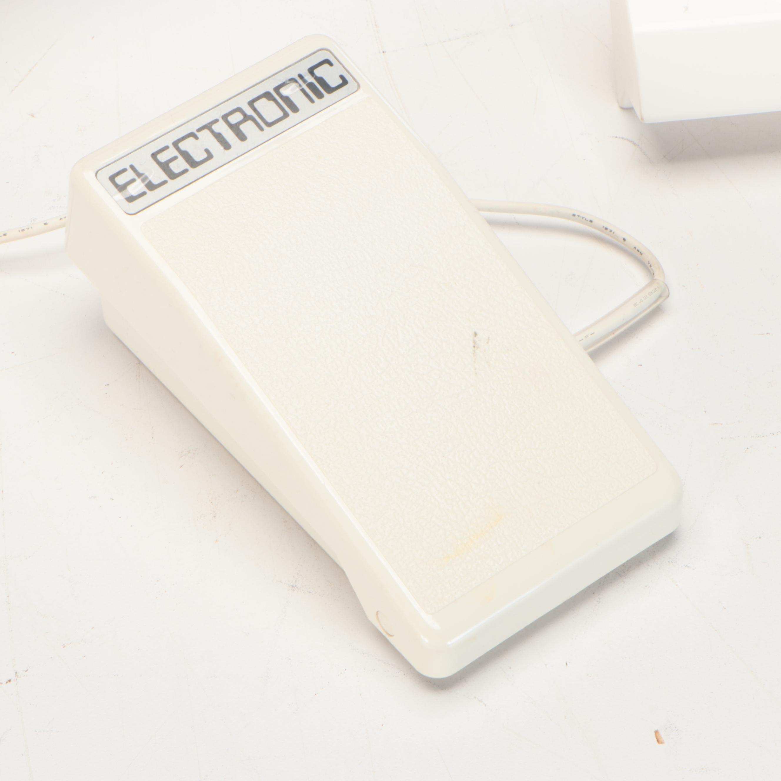 Elna 945 Computerized Sewing Machine